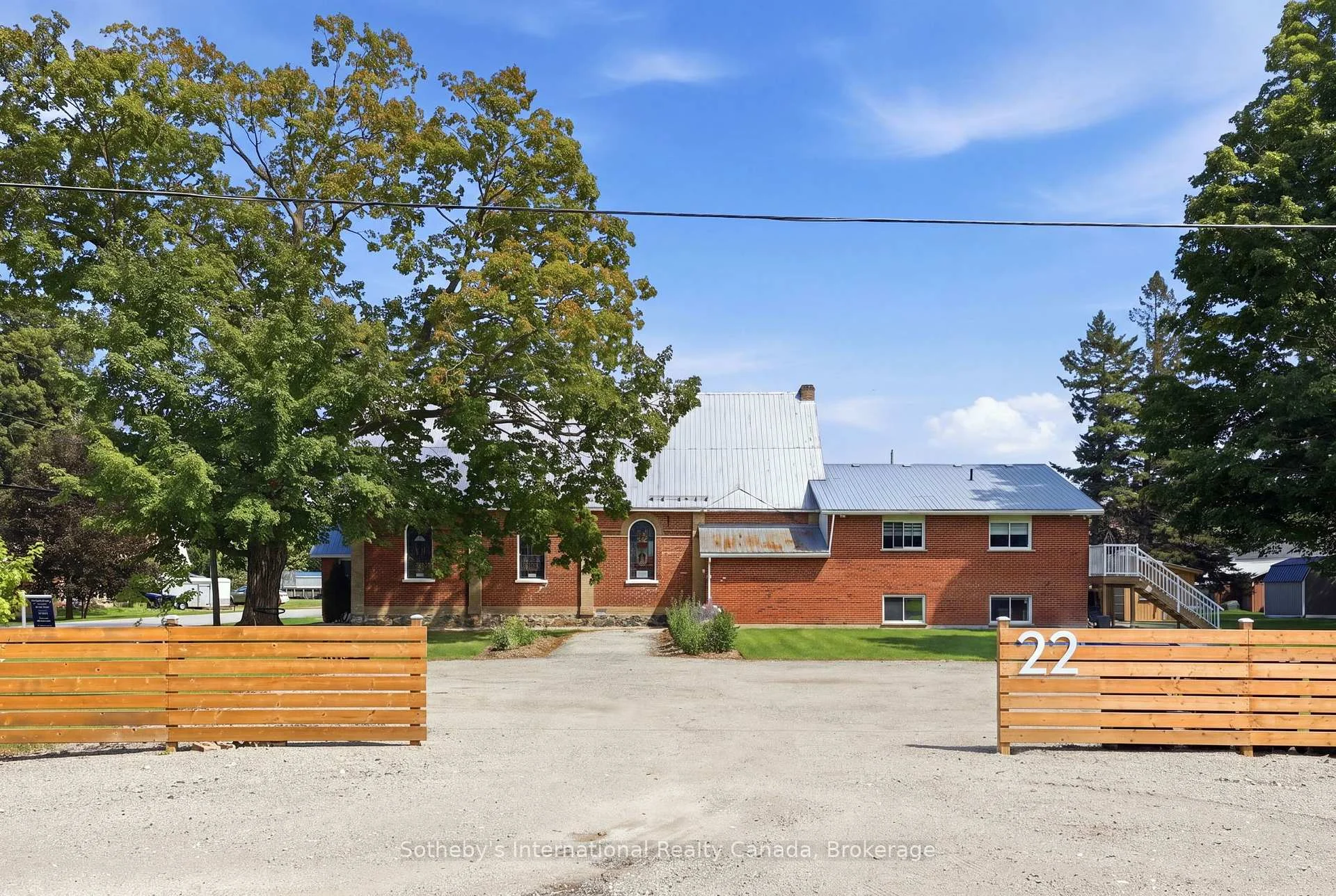Photo 20 of Unit A, 22 Melville Street, Clearview, Nottawa — HOMEH