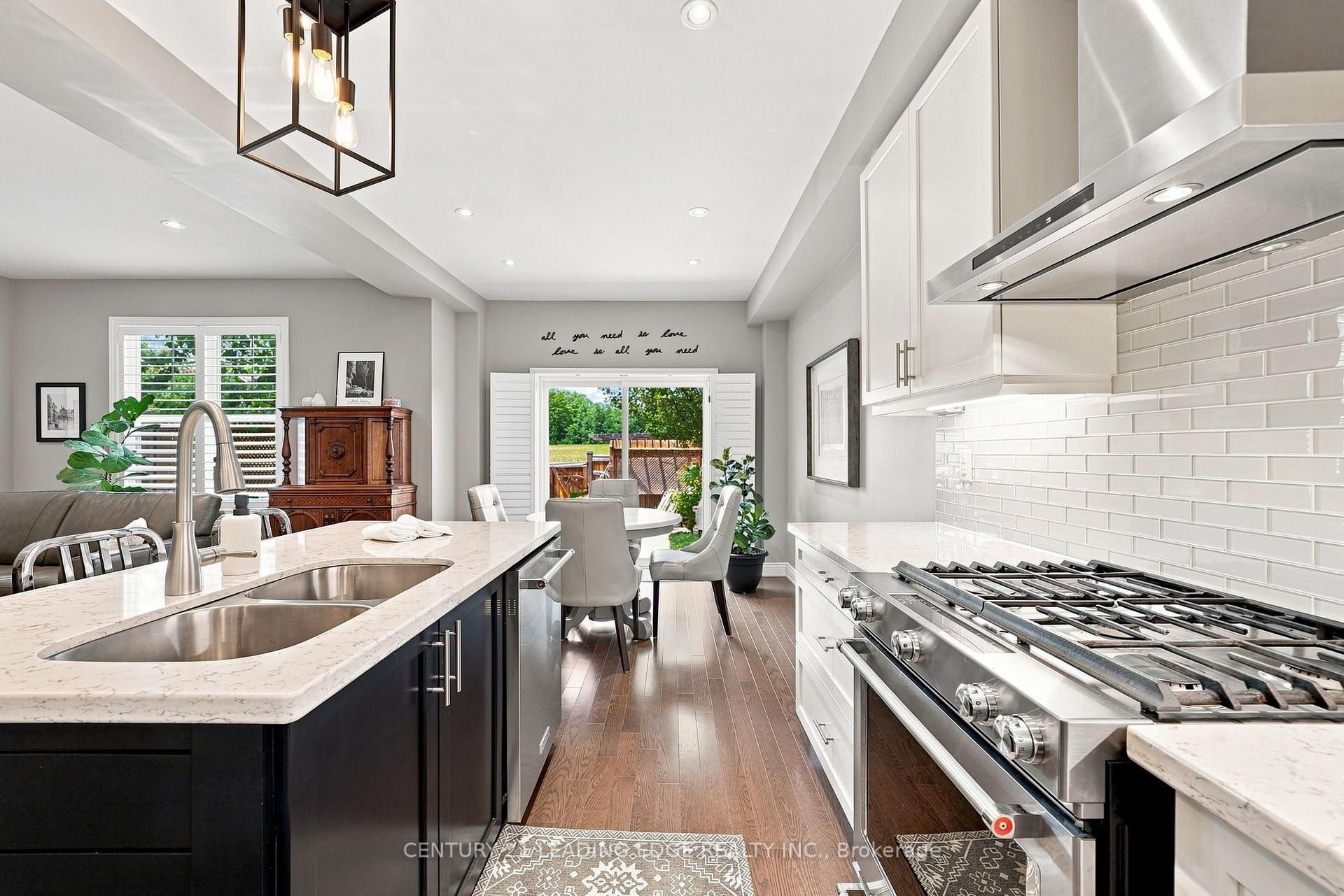 Photo 15 of 70 Ross Wright Avenue, Clarington, Bowmanville — HOMEH