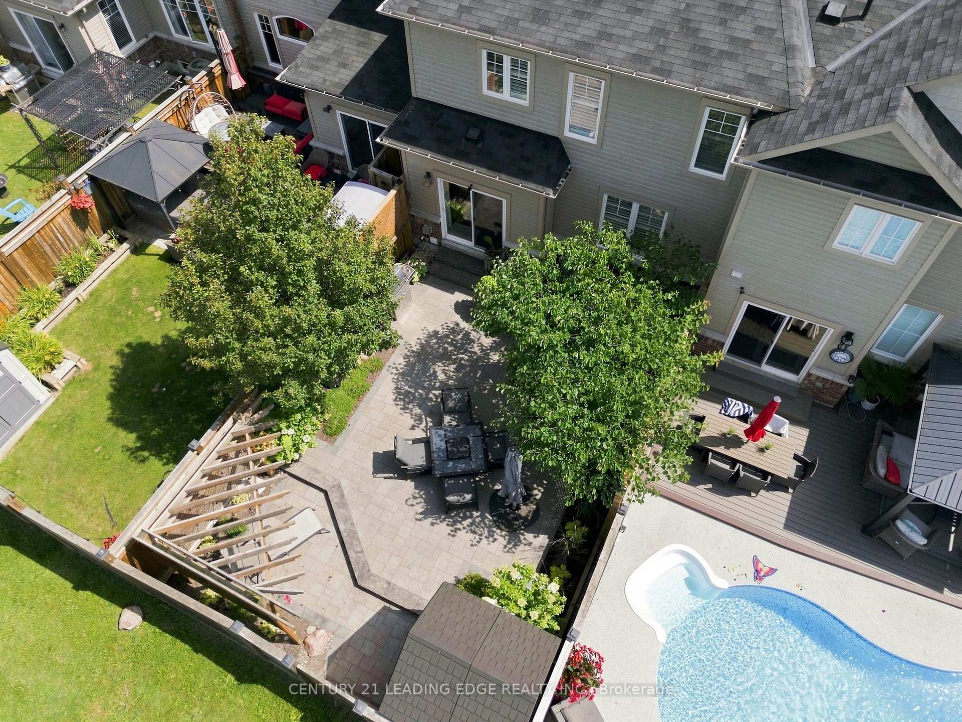 Photo 46 of 70 Ross Wright Avenue, Clarington, Bowmanville — HOMEH