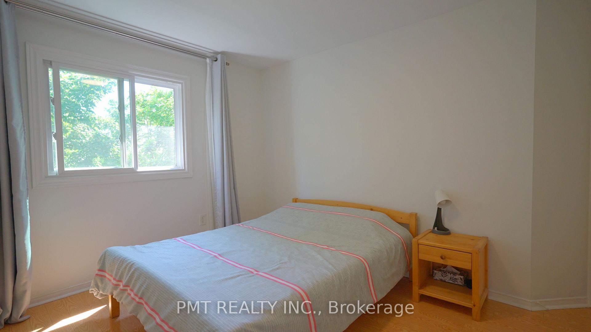 Photo 17 of Unit 33, 4605 Donegal Drive, Mississauga, Central Erin Mills — HOMEH
