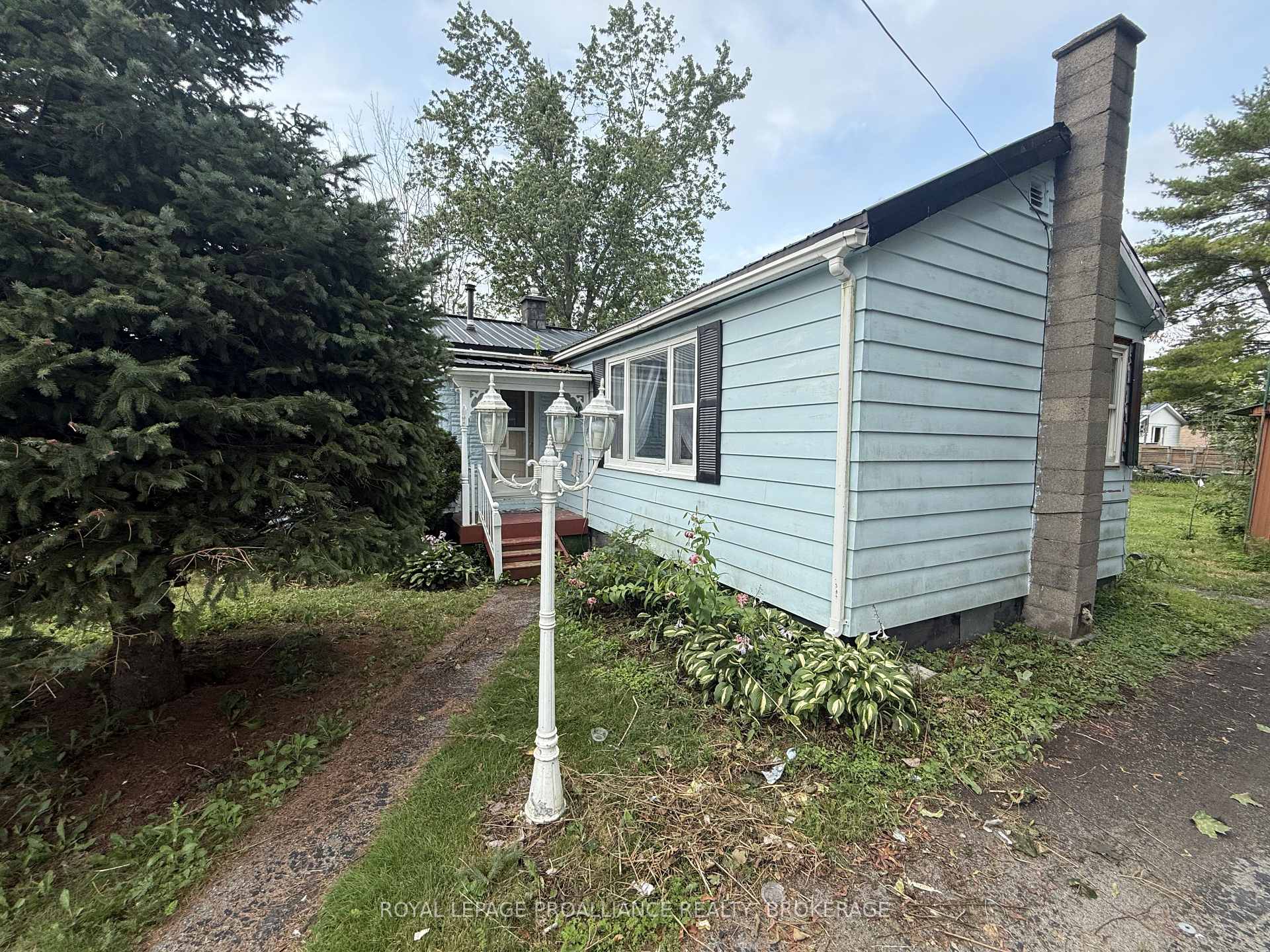 Photo 2 of 10 Potter Drive, Loyalist, Odessa — HOMEH