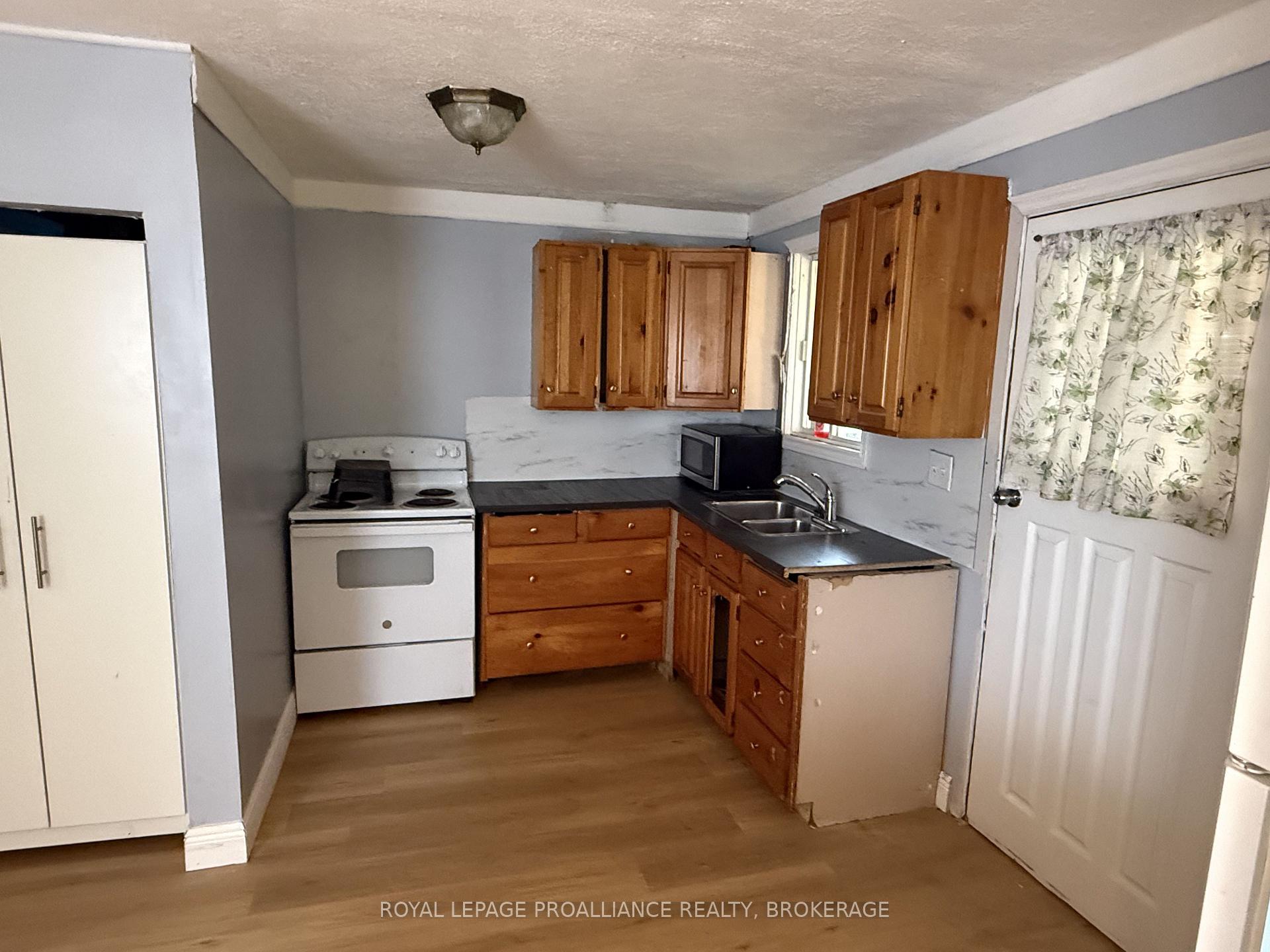 Photo 4 of 10 Potter Drive, Loyalist, Odessa — HOMEH