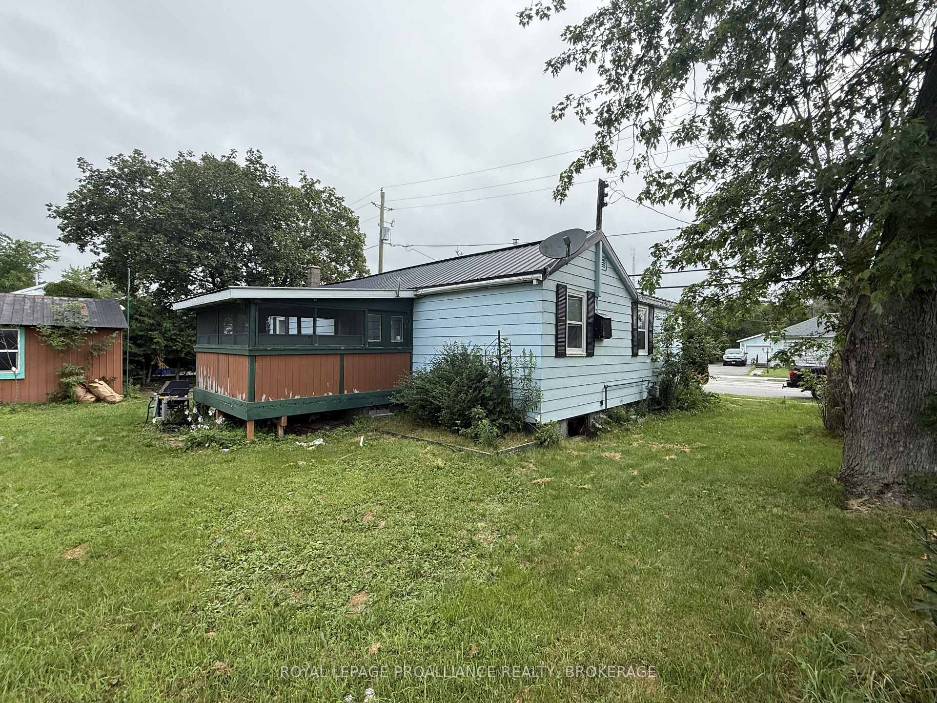 Photo 13 of 10 Potter Drive, Loyalist, Odessa — HOMEH