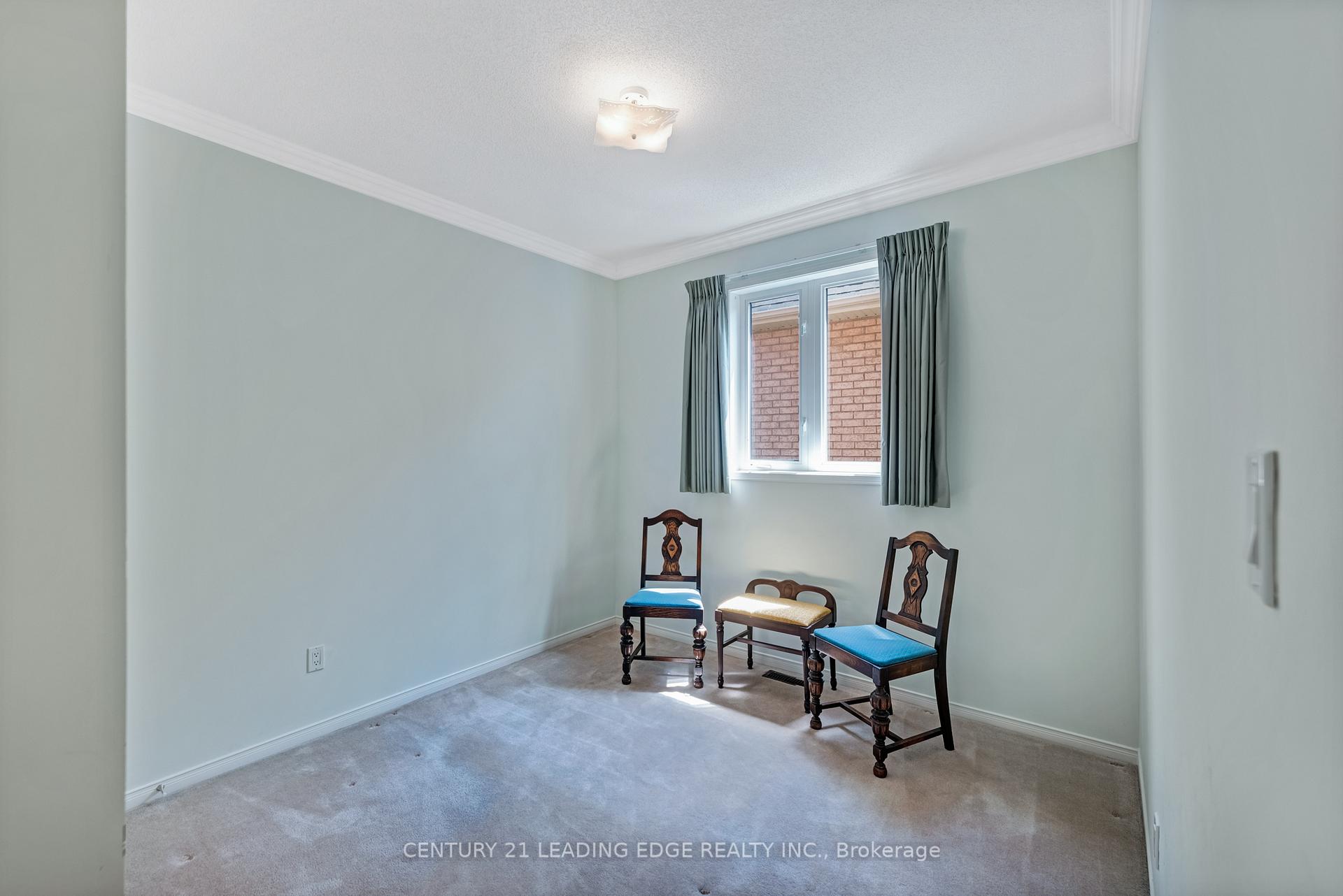 Photo 17 of 50 Button Crescent, Uxbridge — HOMEH