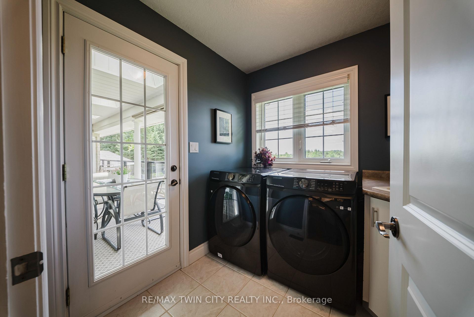 Photo 25 of 7118 Wellington Rd 11, Mapleton, Rural Mapleton — HOMEH