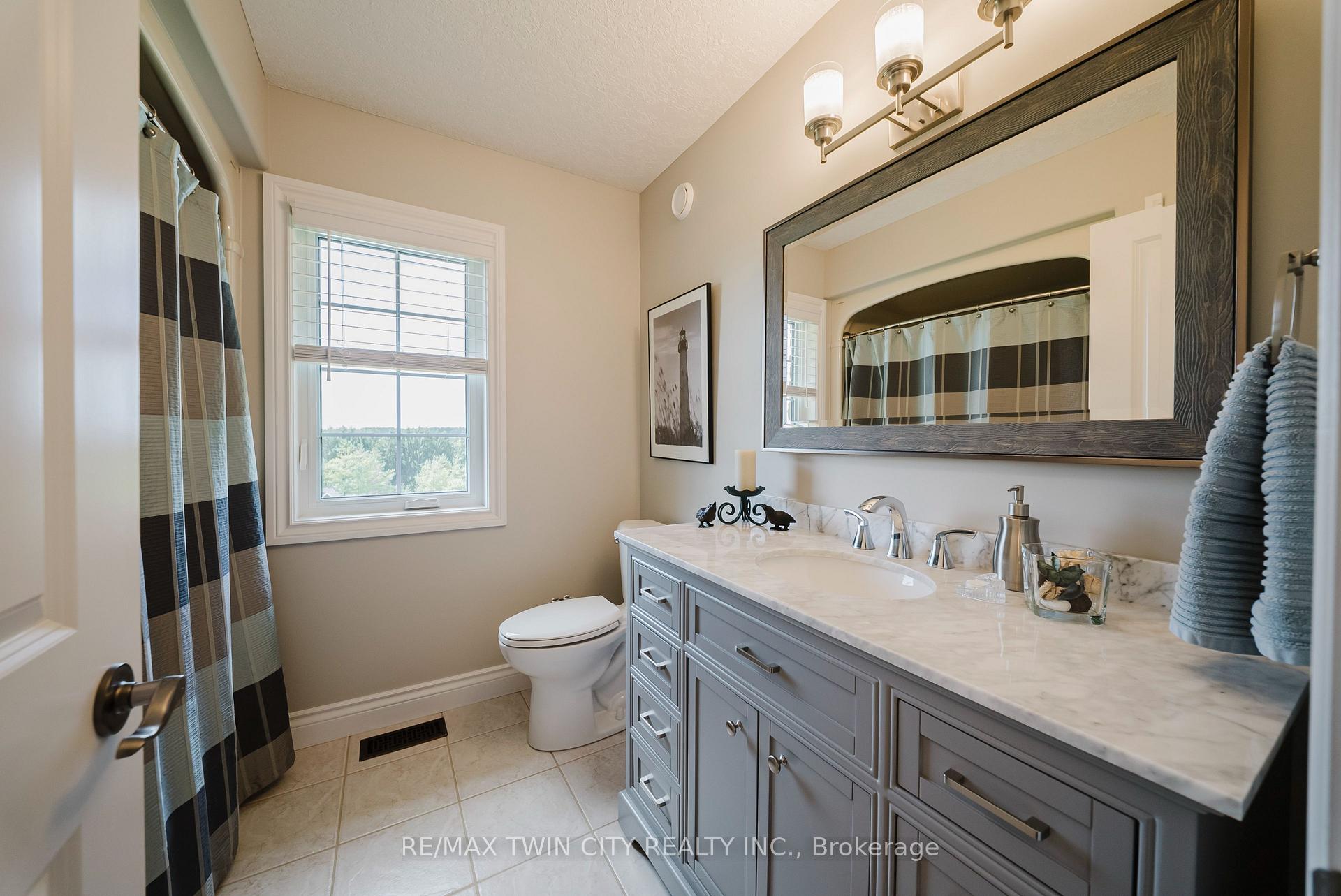 Photo 26 of 7118 Wellington Rd 11, Mapleton, Rural Mapleton — HOMEH