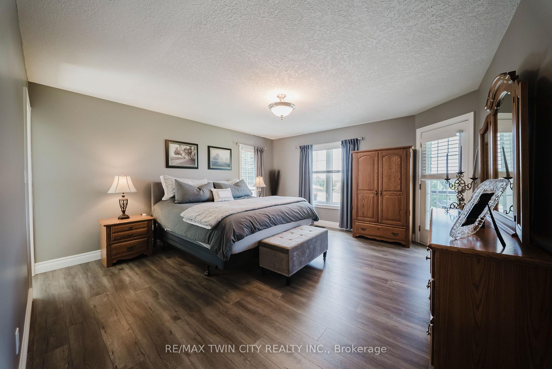 Photo 29 of 7118 Wellington Rd 11, Mapleton, Rural Mapleton — HOMEH