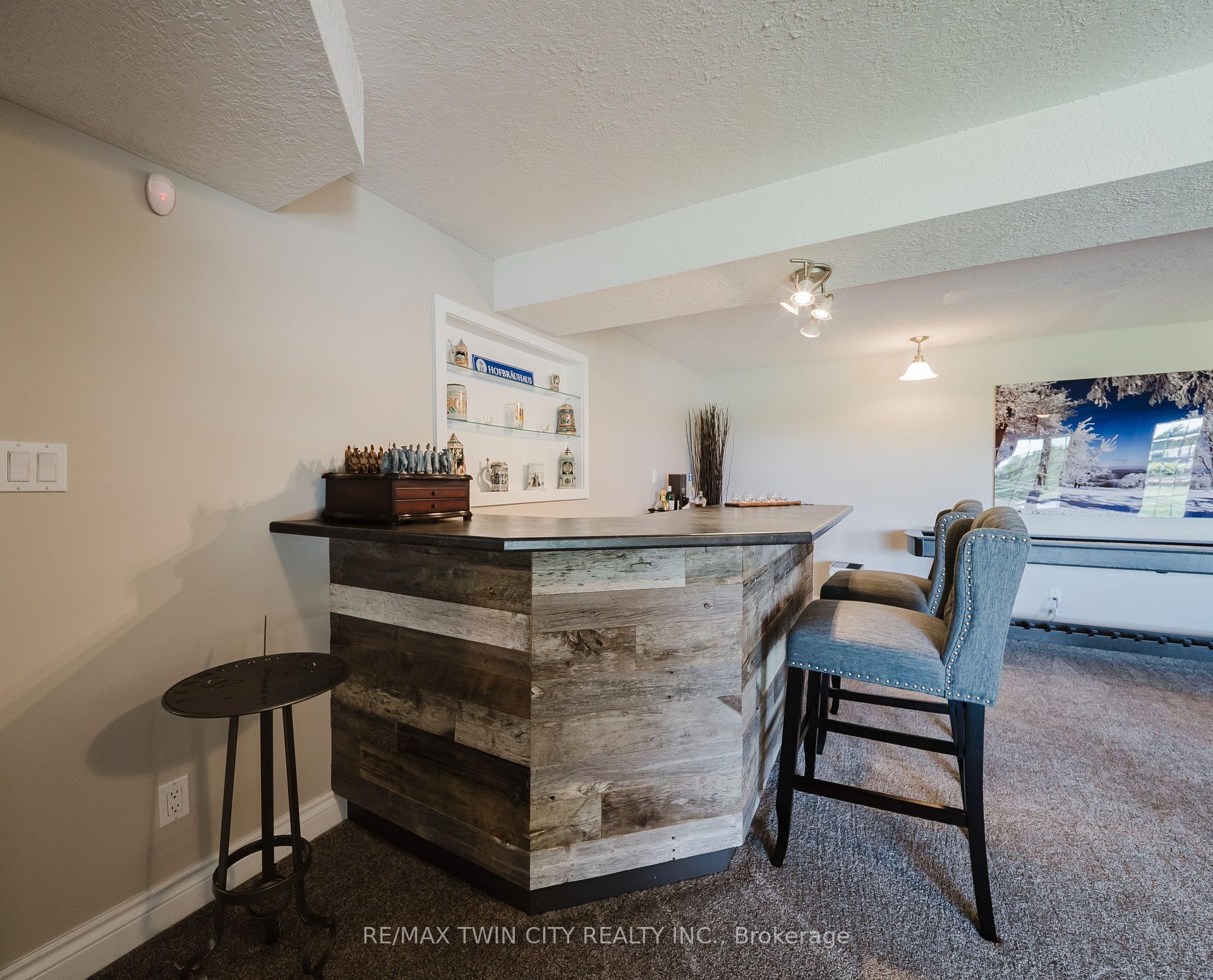 Photo 35 of 7118 Wellington Rd 11, Mapleton, Rural Mapleton — HOMEH