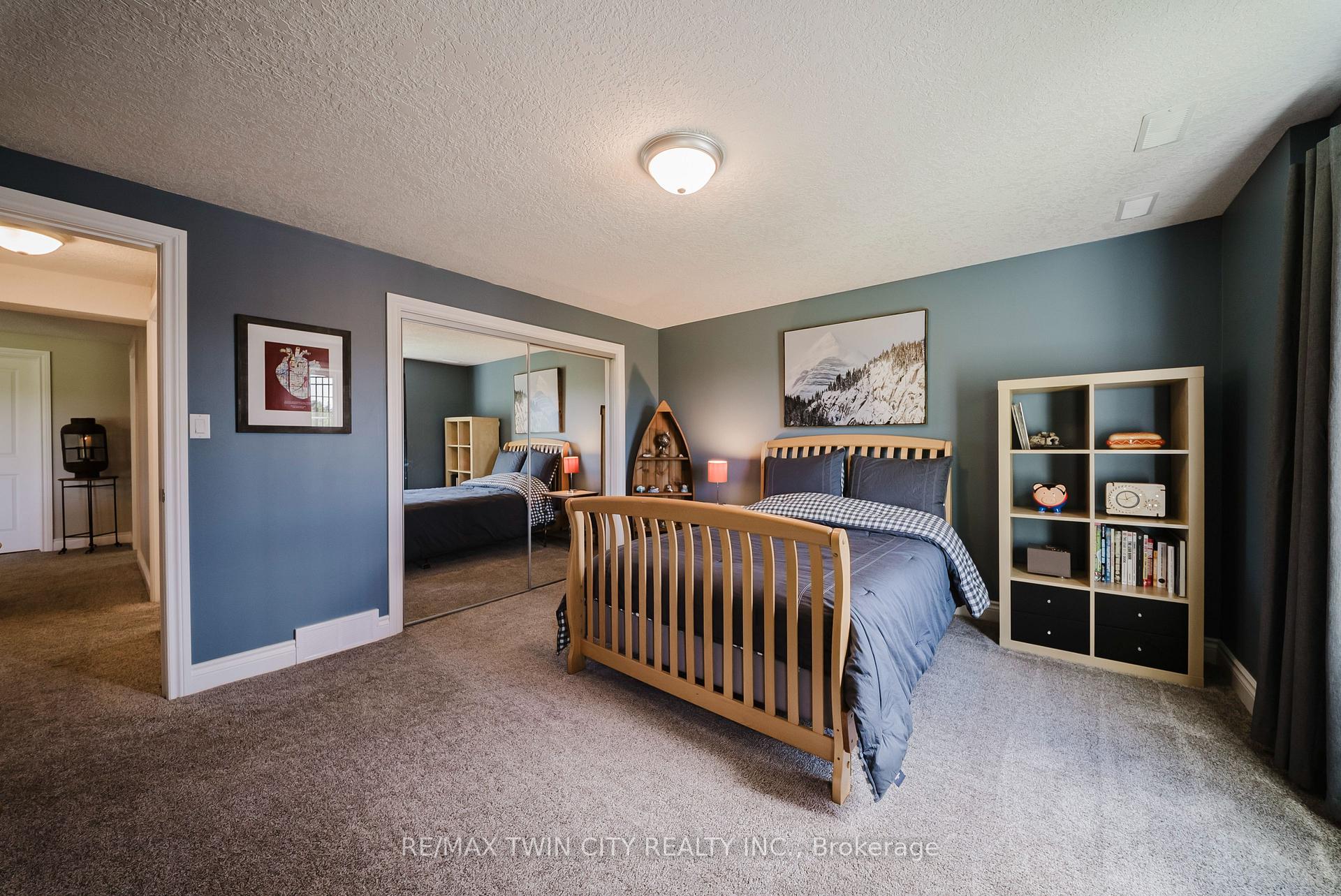 Photo 38 of 7118 Wellington Rd 11, Mapleton, Rural Mapleton — HOMEH