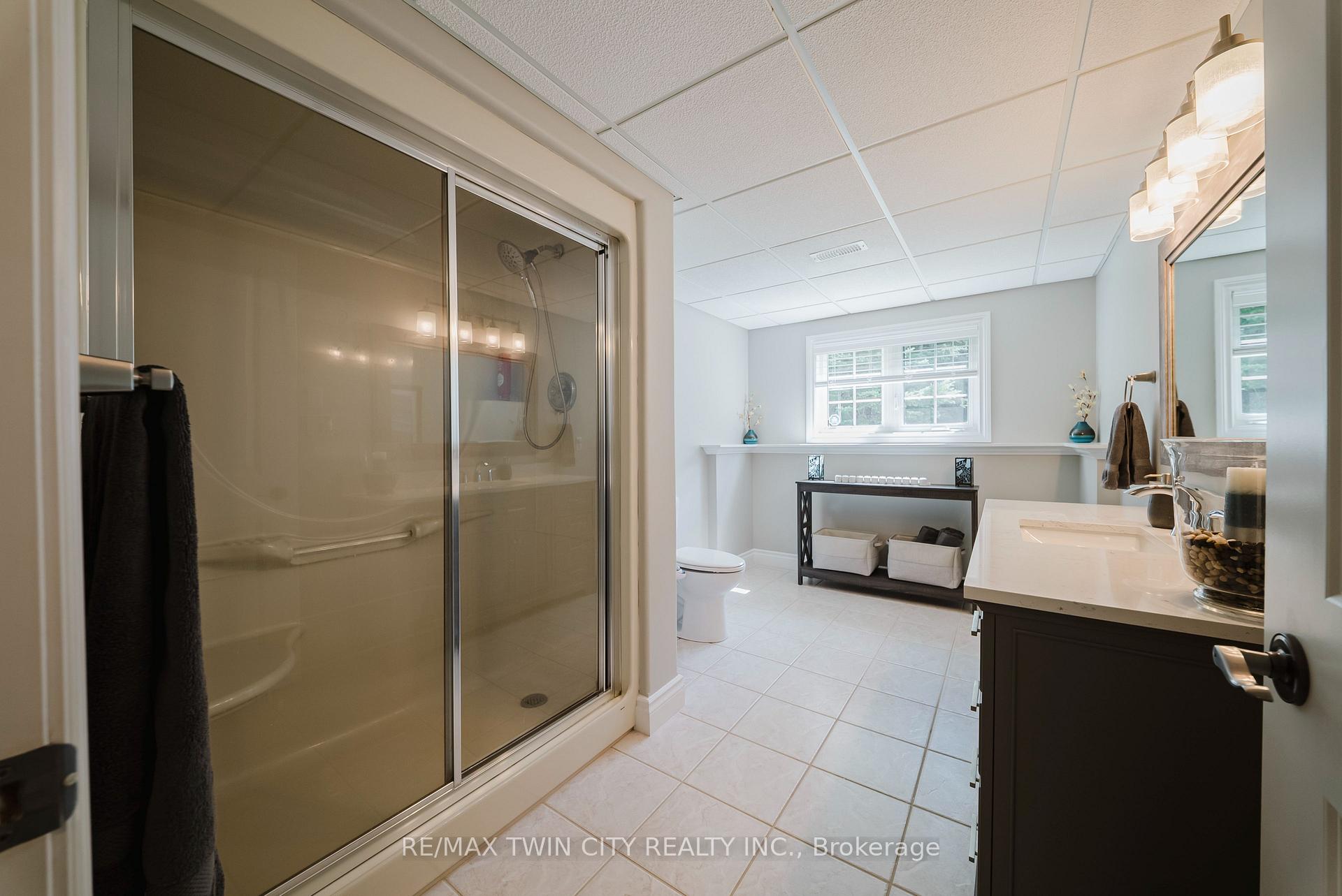 Photo 39 of 7118 Wellington Rd 11, Mapleton, Rural Mapleton — HOMEH