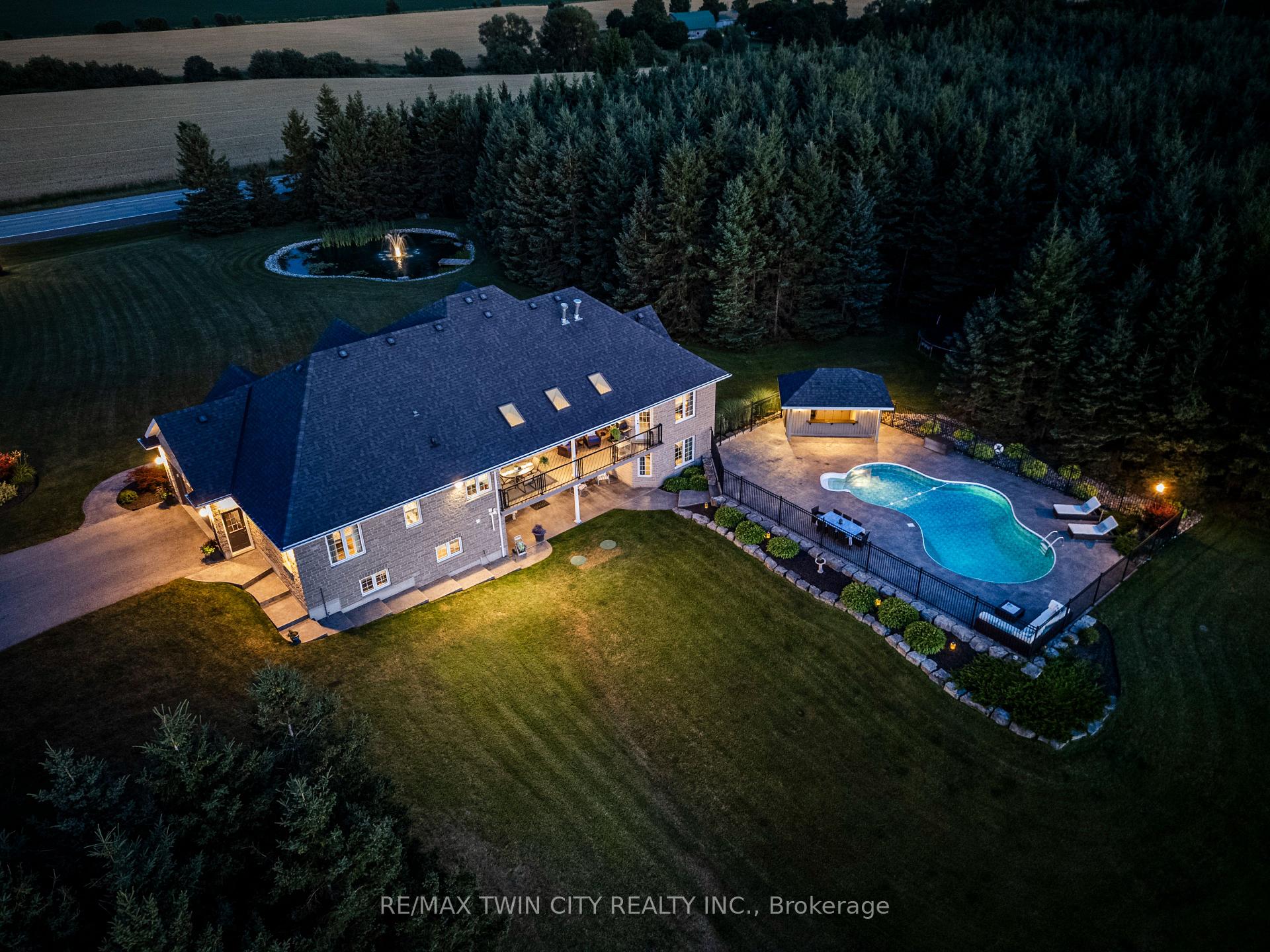 Photo 45 of 7118 Wellington Rd 11, Mapleton, Rural Mapleton — HOMEH