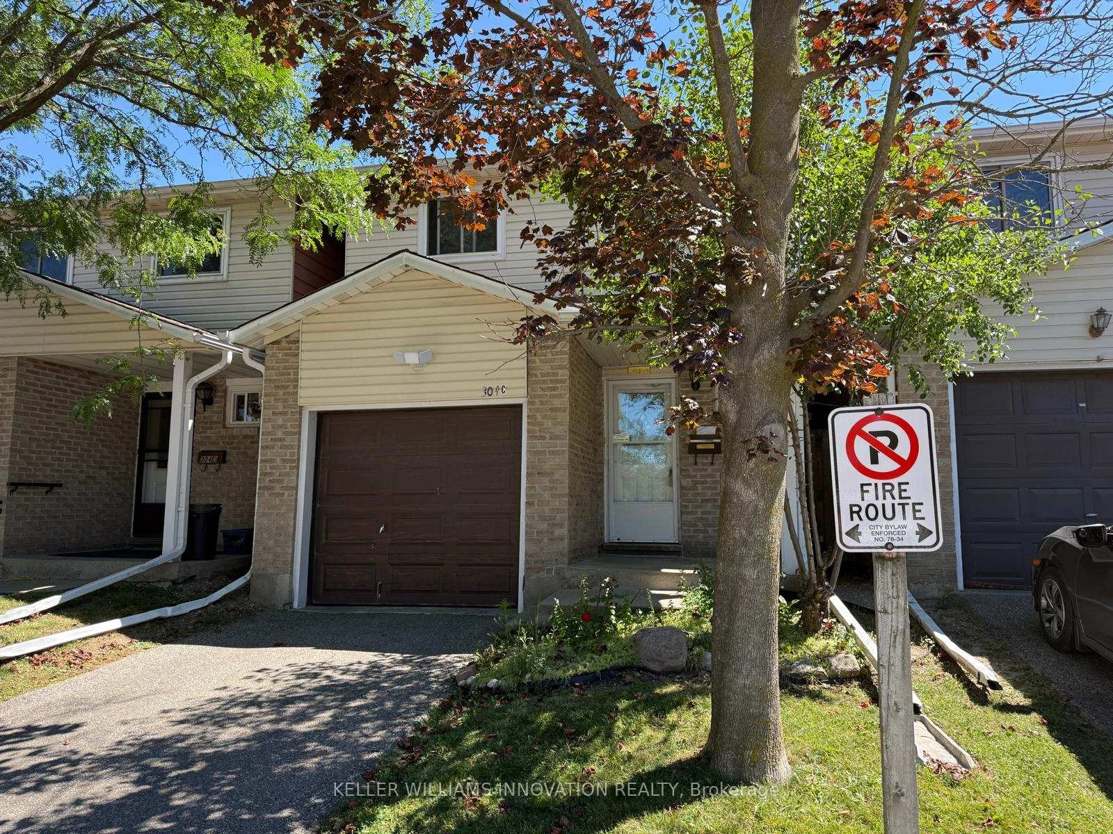 Photo 7 of Unit C, 304 Bluevale Street, Waterloo, Lincoln Heights — HOMEH