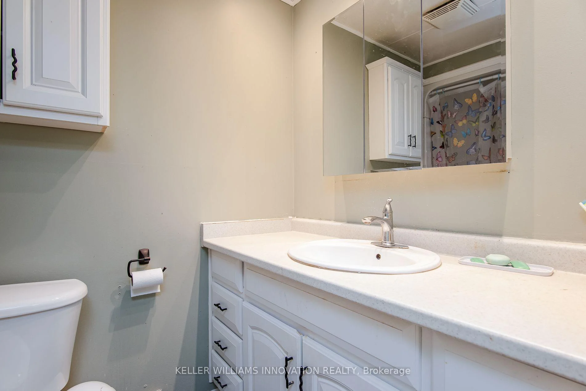 Photo 24 of Unit C, 304 Bluevale Street, Waterloo, Lincoln Heights — HOMEH