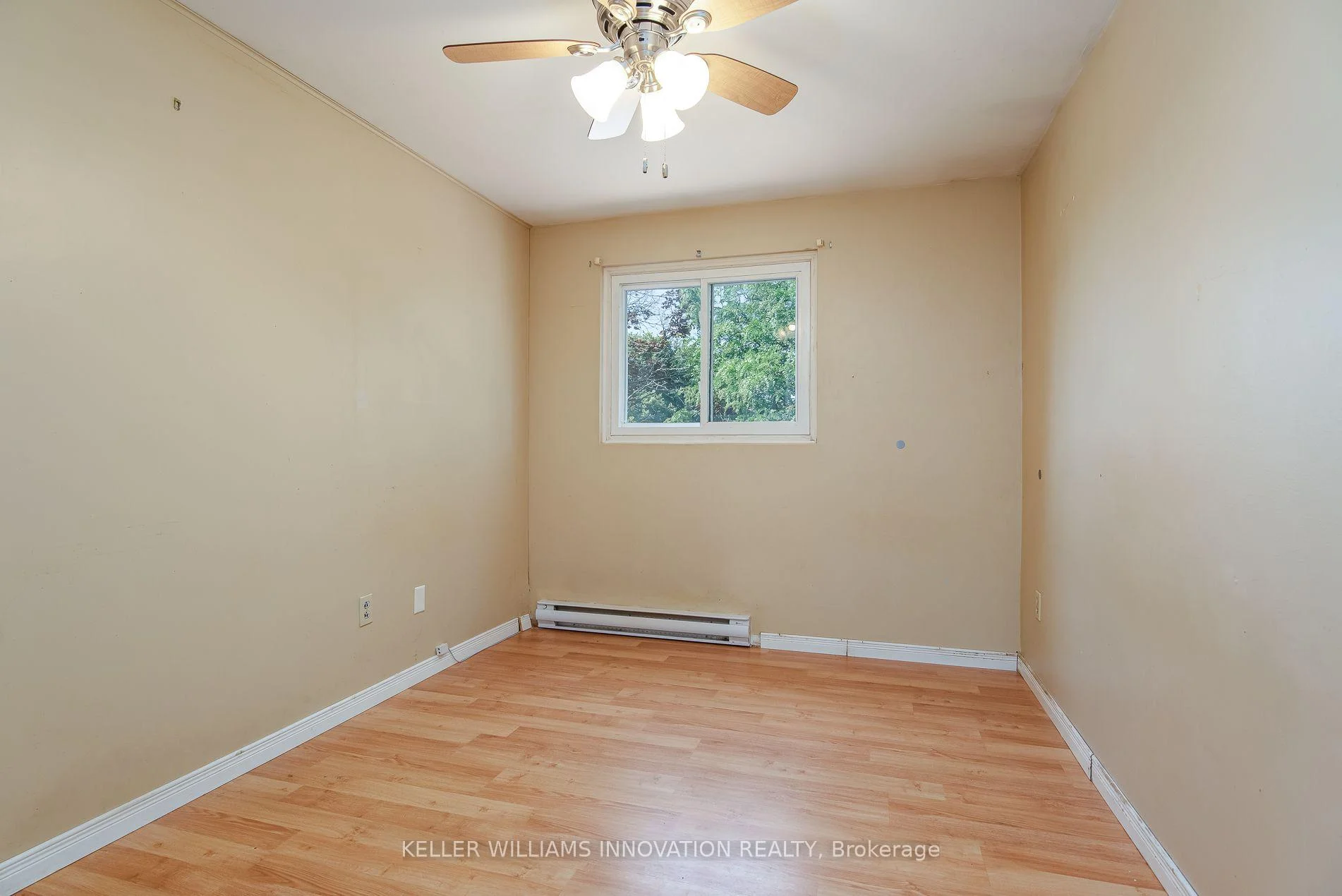 Photo 28 of Unit C, 304 Bluevale Street, Waterloo, Lincoln Heights — HOMEH
