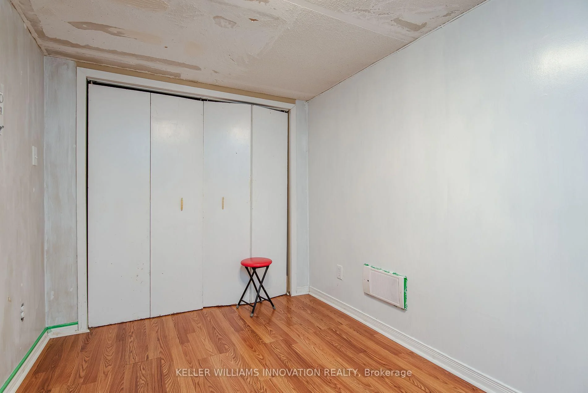 Photo 39 of Unit C, 304 Bluevale Street, Waterloo, Lincoln Heights — HOMEH