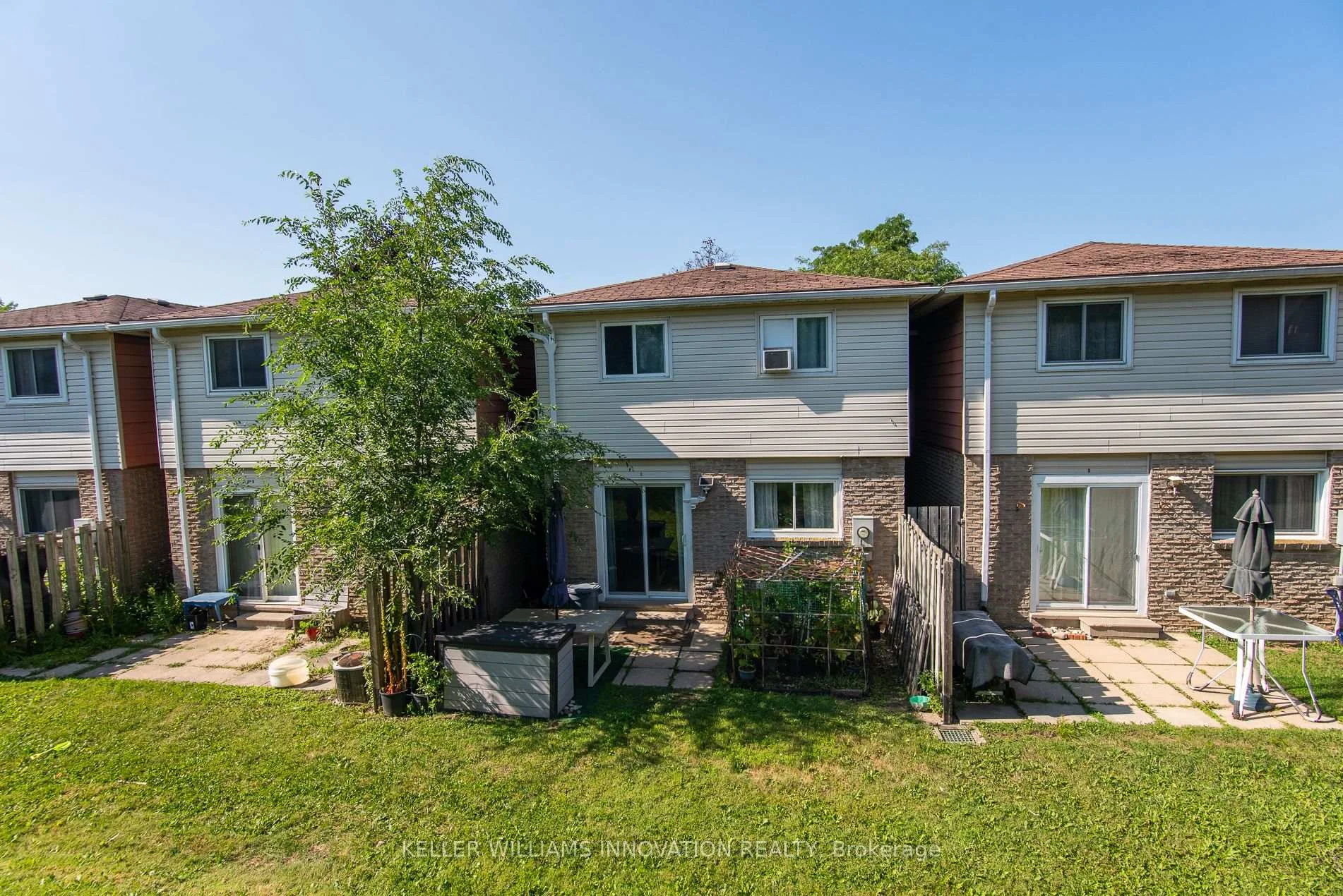 Photo 42 of Unit C, 304 Bluevale Street, Waterloo, Lincoln Heights — HOMEH