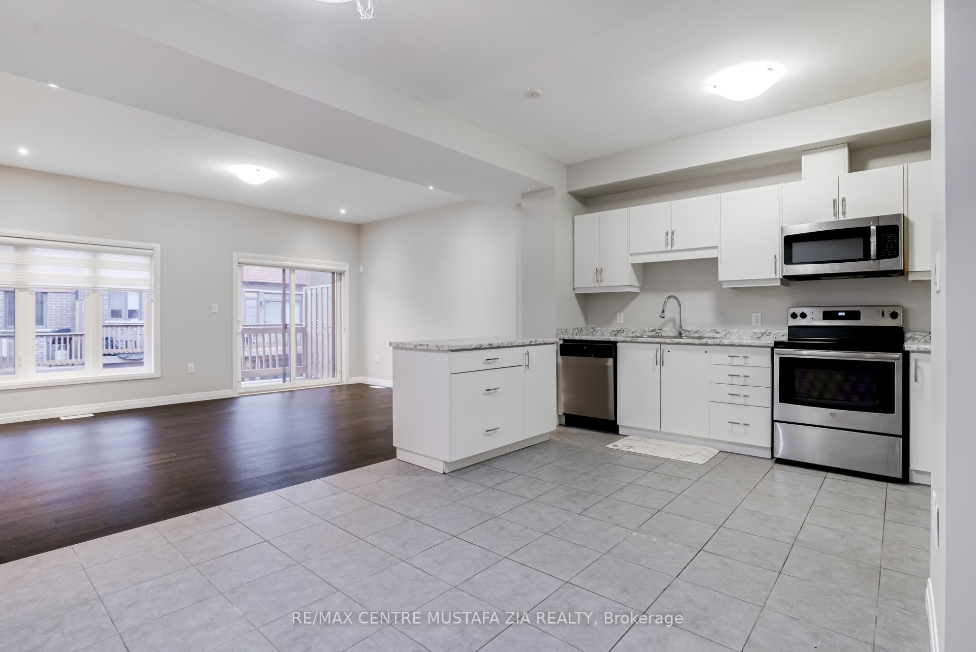 Photo 9 of 74 Soho Street, Hamilton, Stoney Creek Mountain — HOMEH
