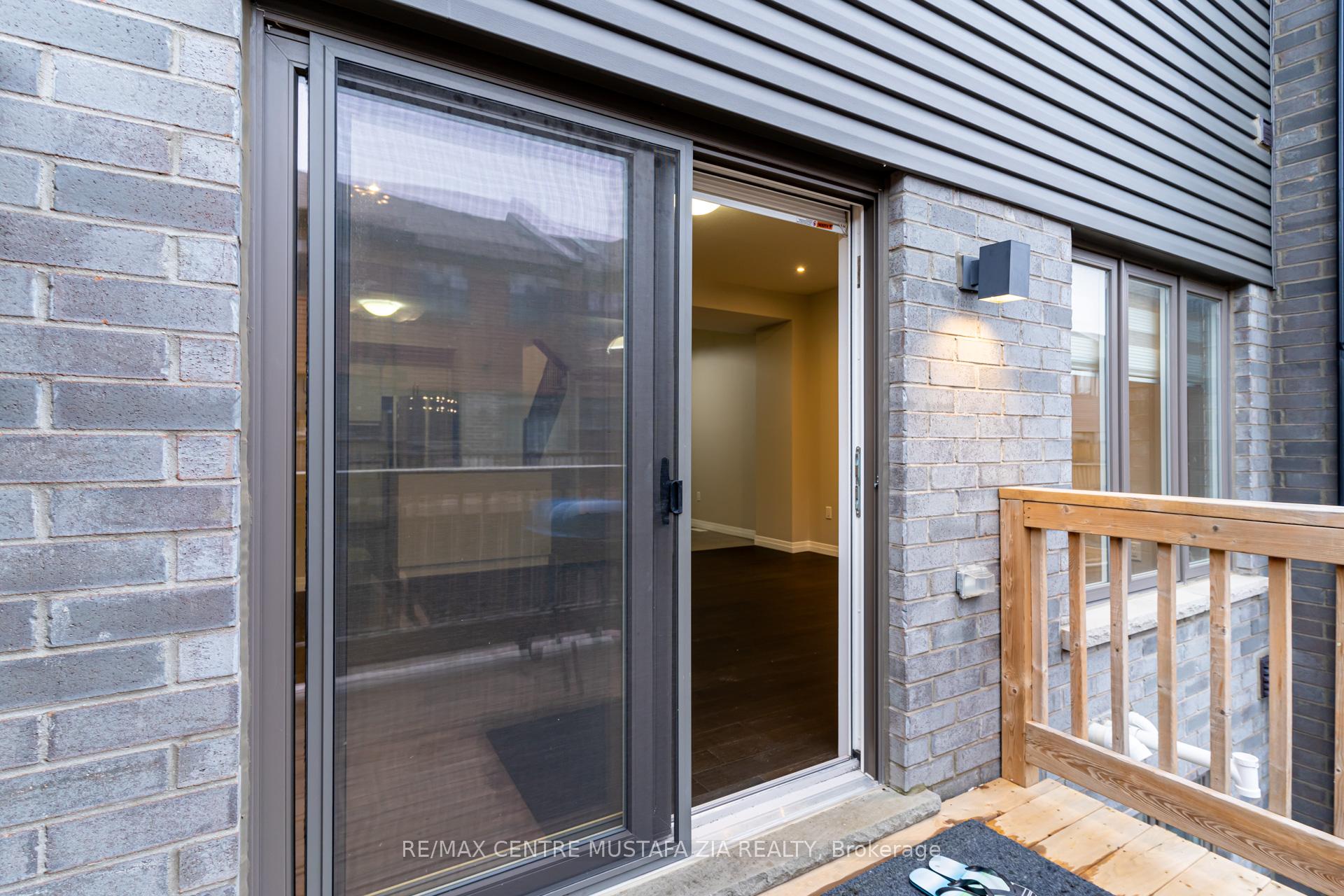 Photo 15 of 74 Soho Street, Hamilton, Stoney Creek Mountain — HOMEH