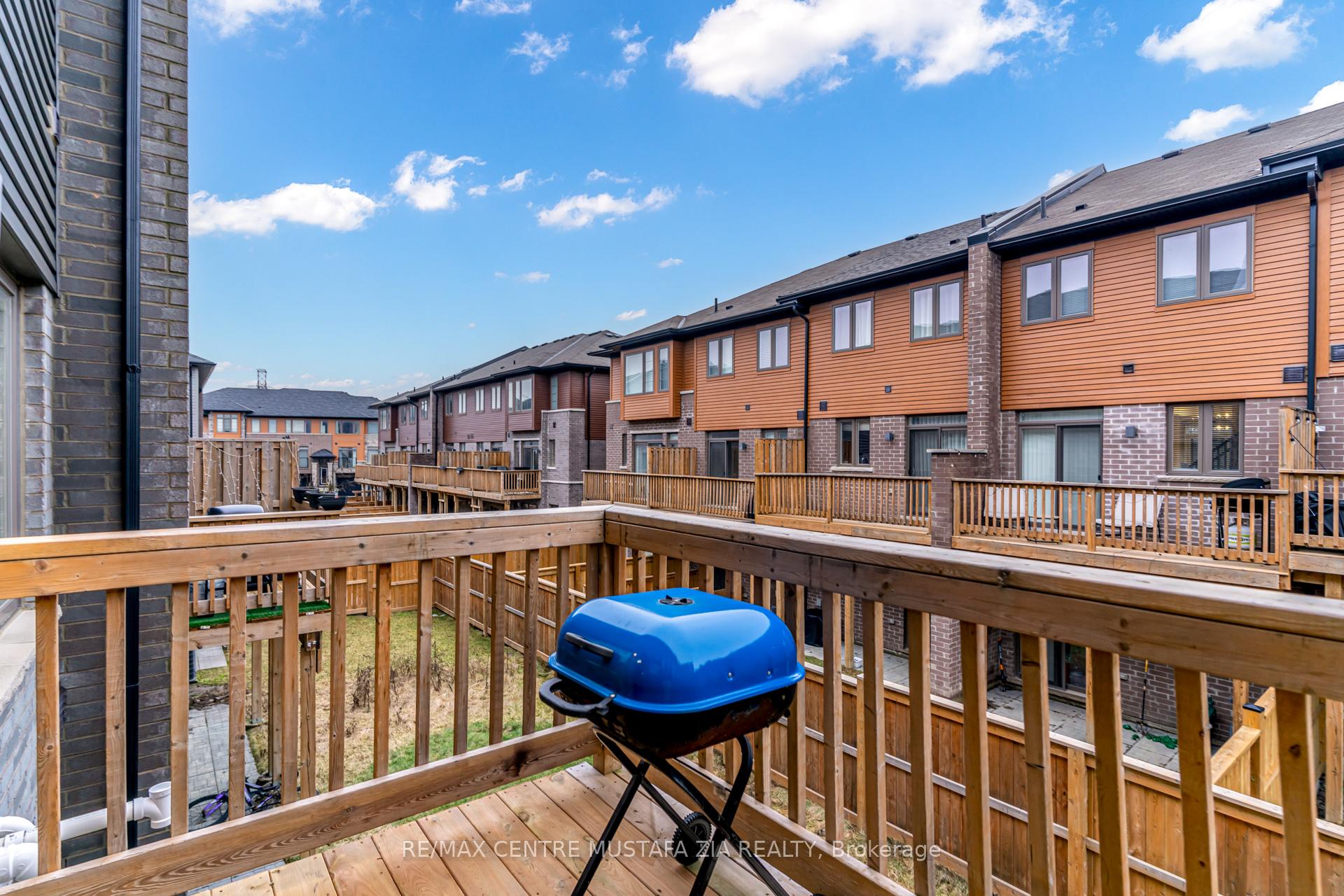Photo 16 of 74 Soho Street, Hamilton, Stoney Creek Mountain — HOMEH