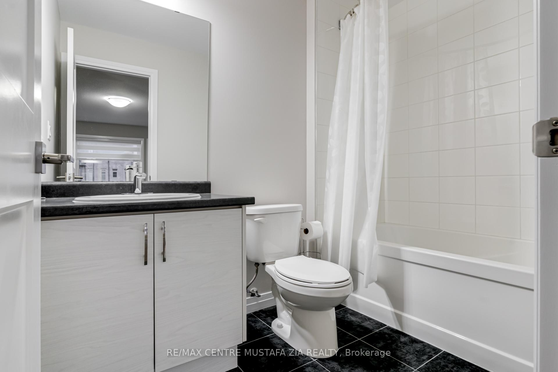Photo 22 of 74 Soho Street, Hamilton, Stoney Creek Mountain — HOMEH