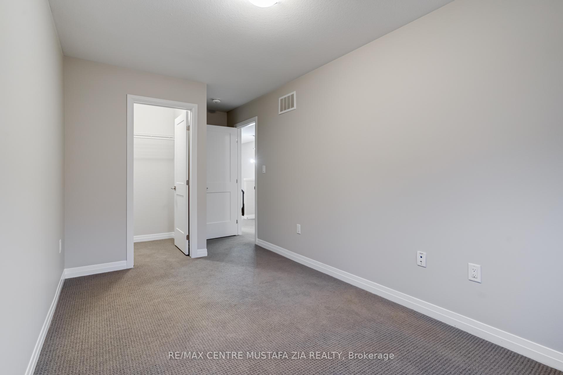 Photo 27 of 74 Soho Street, Hamilton, Stoney Creek Mountain — HOMEH