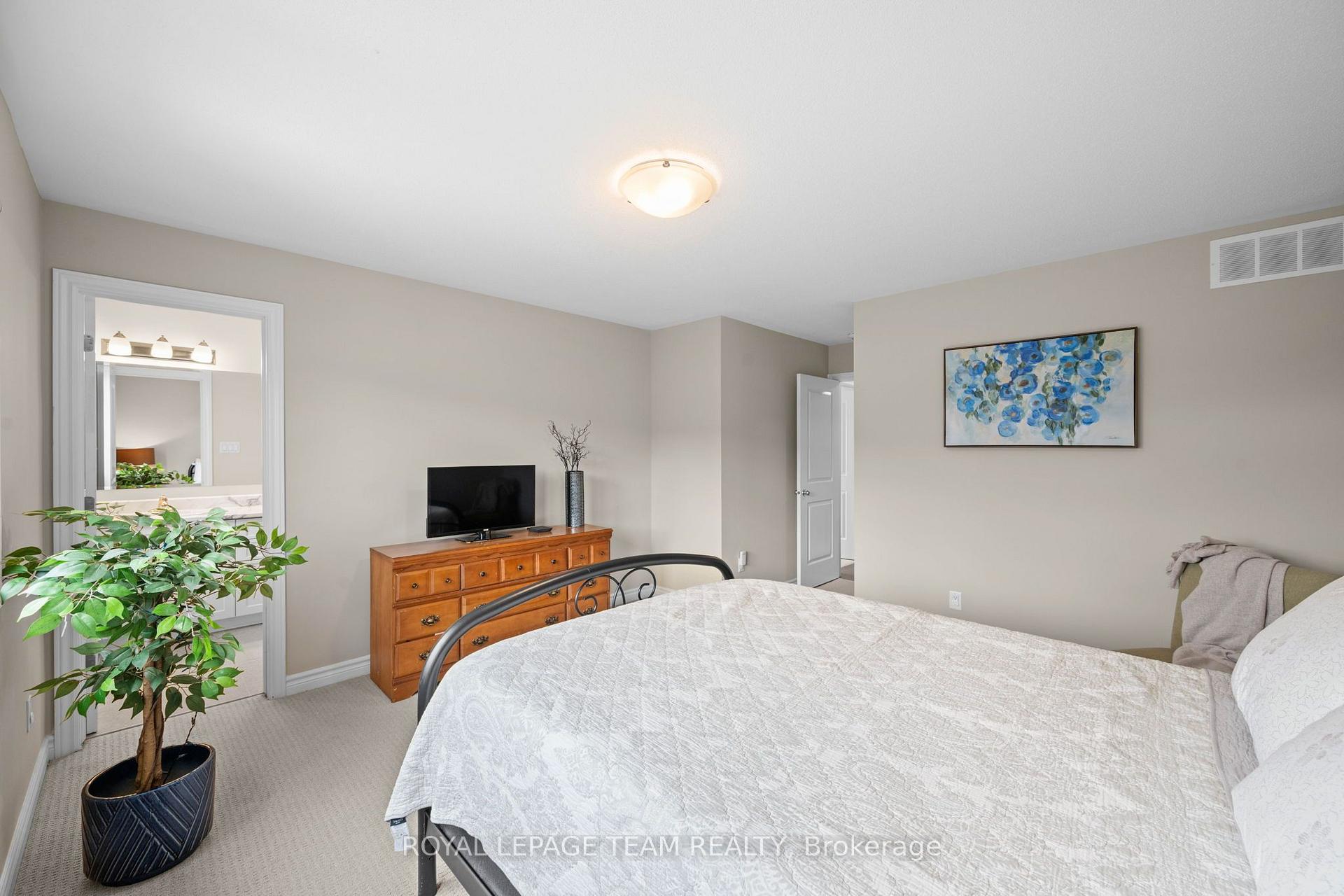Photo 16 of 661 Jerome Jodoin Drive, Ottawa, Avalon West — HOMEH