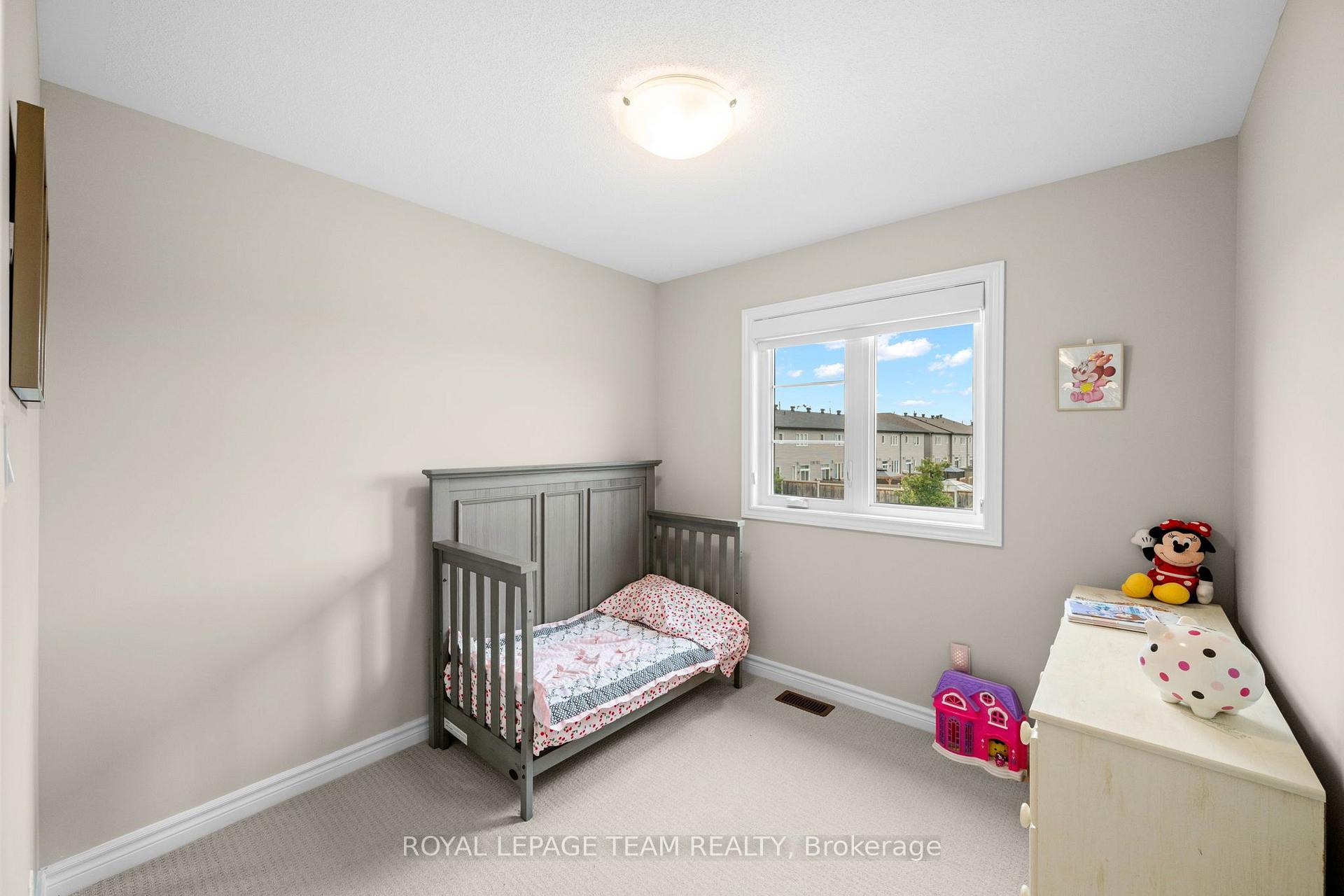 Photo 20 of 661 Jerome Jodoin Drive, Ottawa, Avalon West — HOMEH