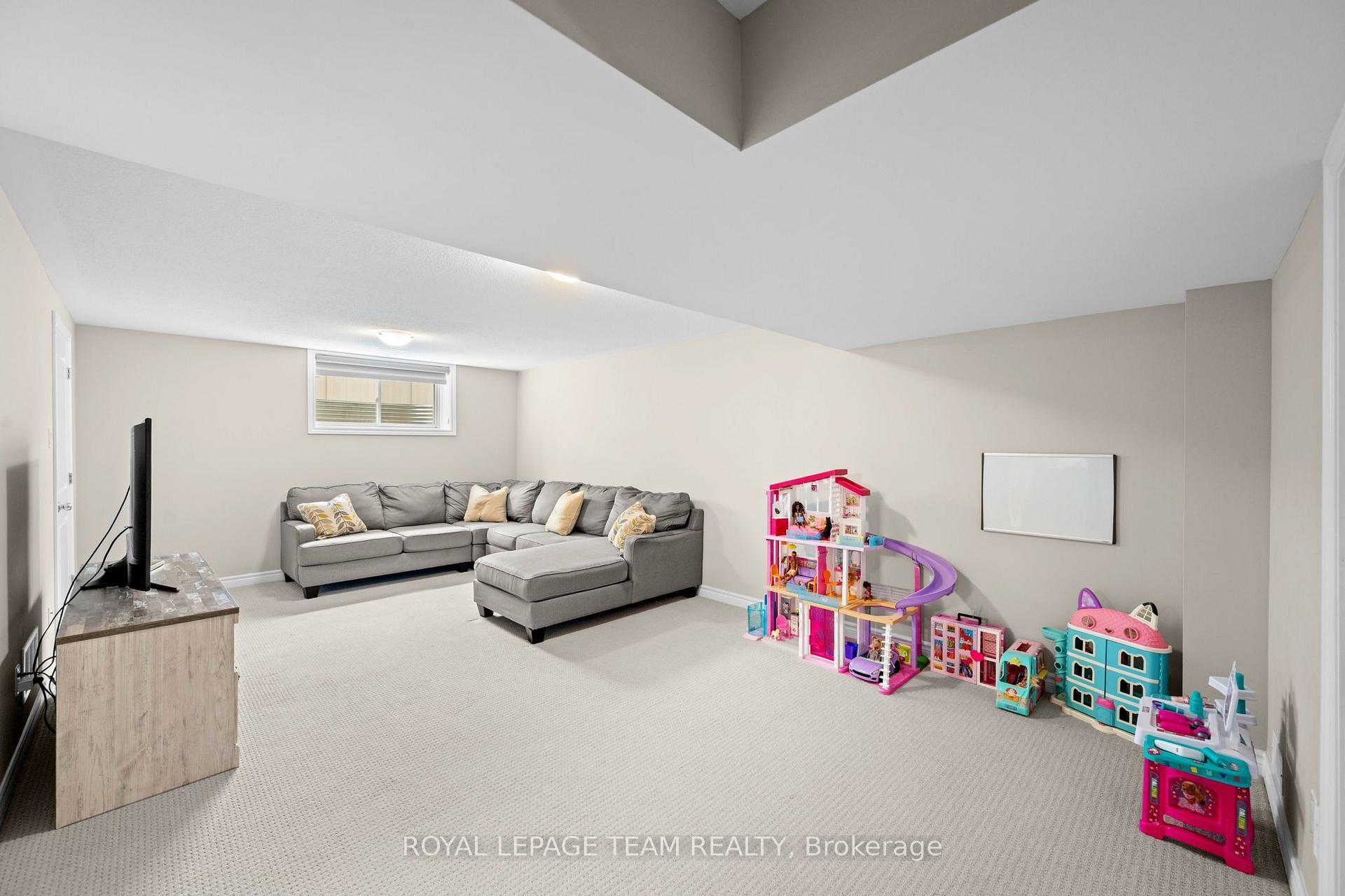 Photo 25 of 661 Jerome Jodoin Drive, Ottawa, Avalon West — HOMEH