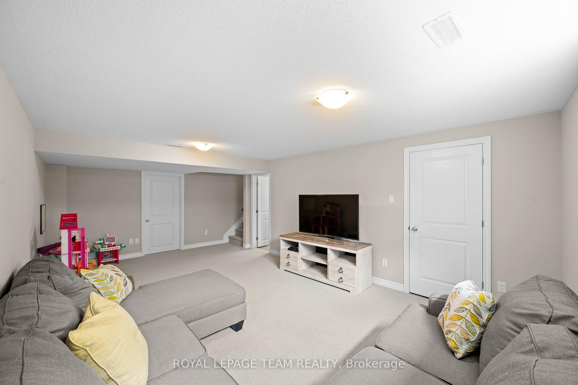 Photo 27 of 661 Jerome Jodoin Drive, Ottawa, Avalon West — HOMEH