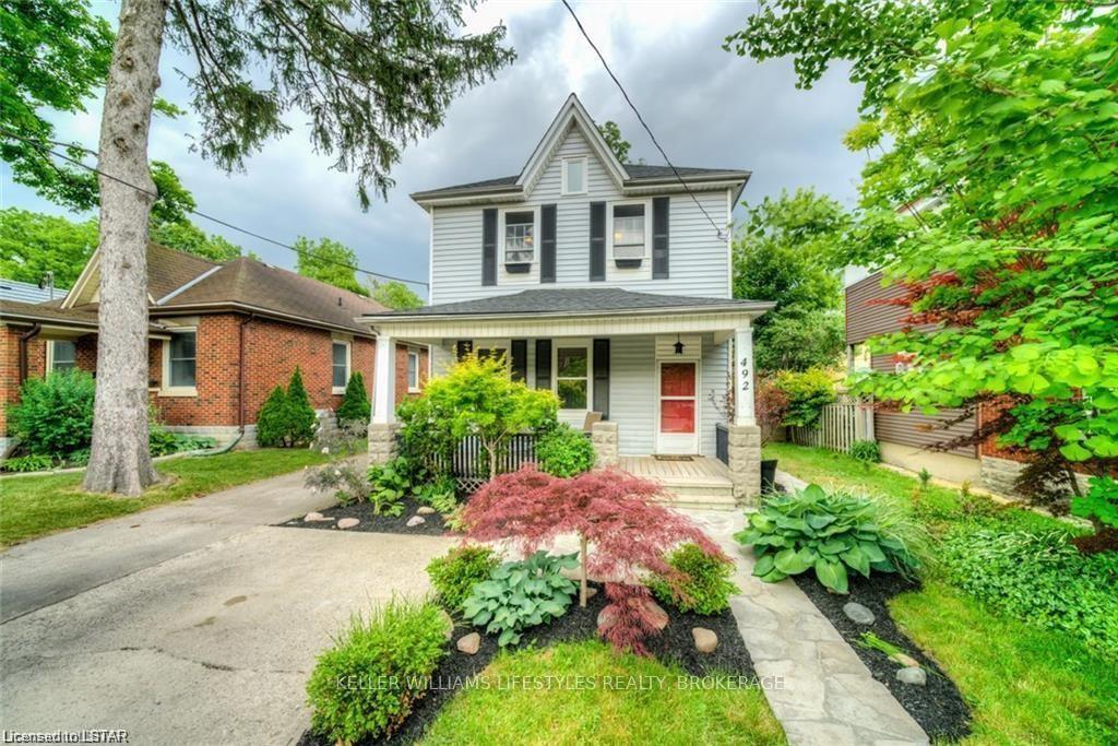 Photo of 492 Emery Street E