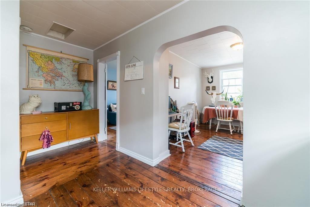 Photo 8 of 492 Emery Street E, London, South F — HOMEH