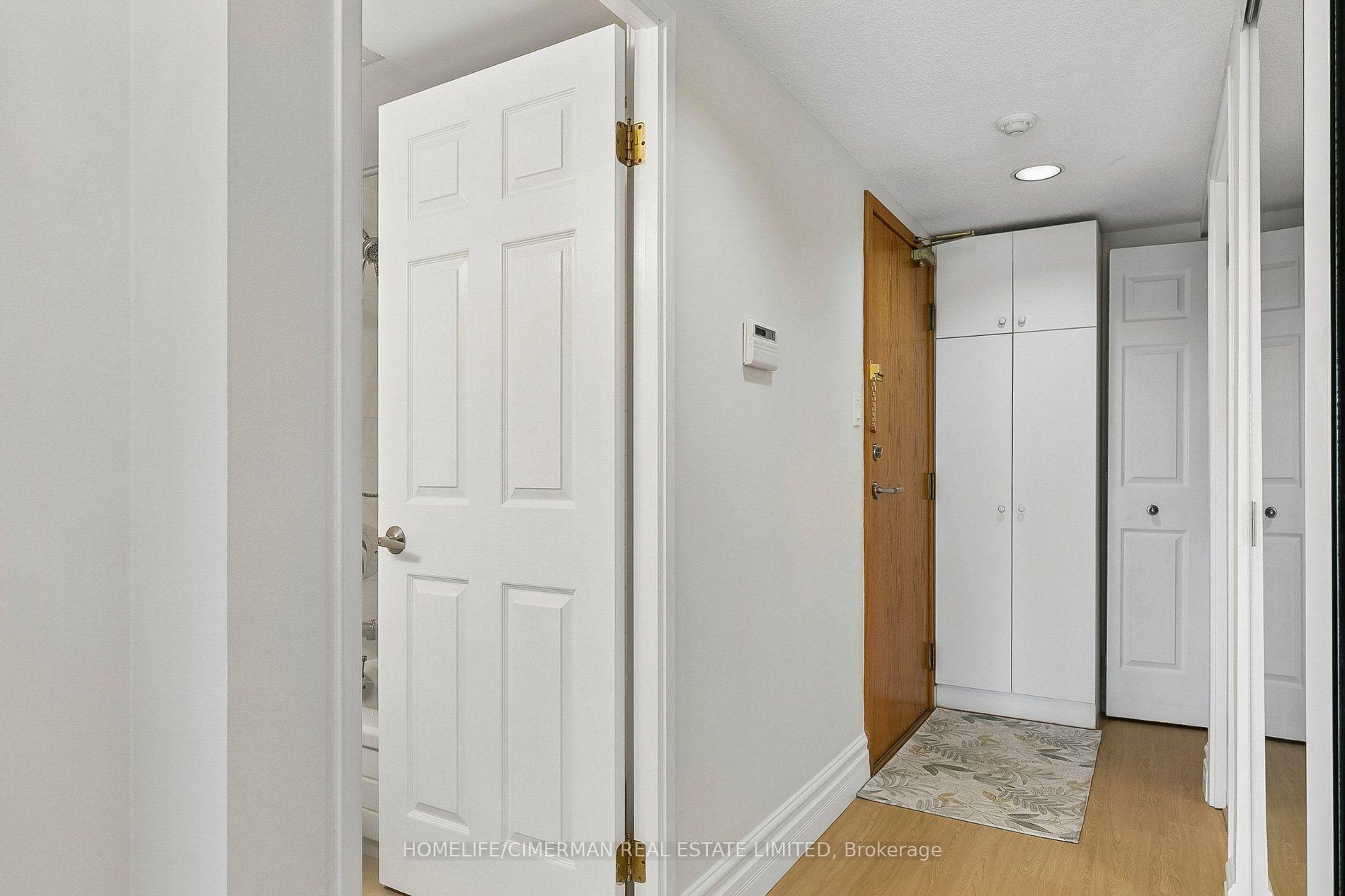 Photo 6 of Unit 1207, 195 Wynford Drive, Toronto, Flemingdon Park — HOMEH