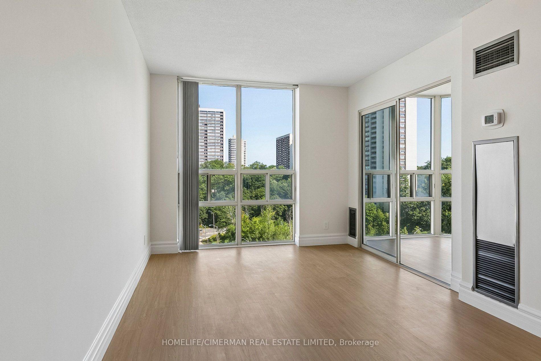 Photo 8 of Unit 1207, 195 Wynford Drive, Toronto, Flemingdon Park — HOMEH