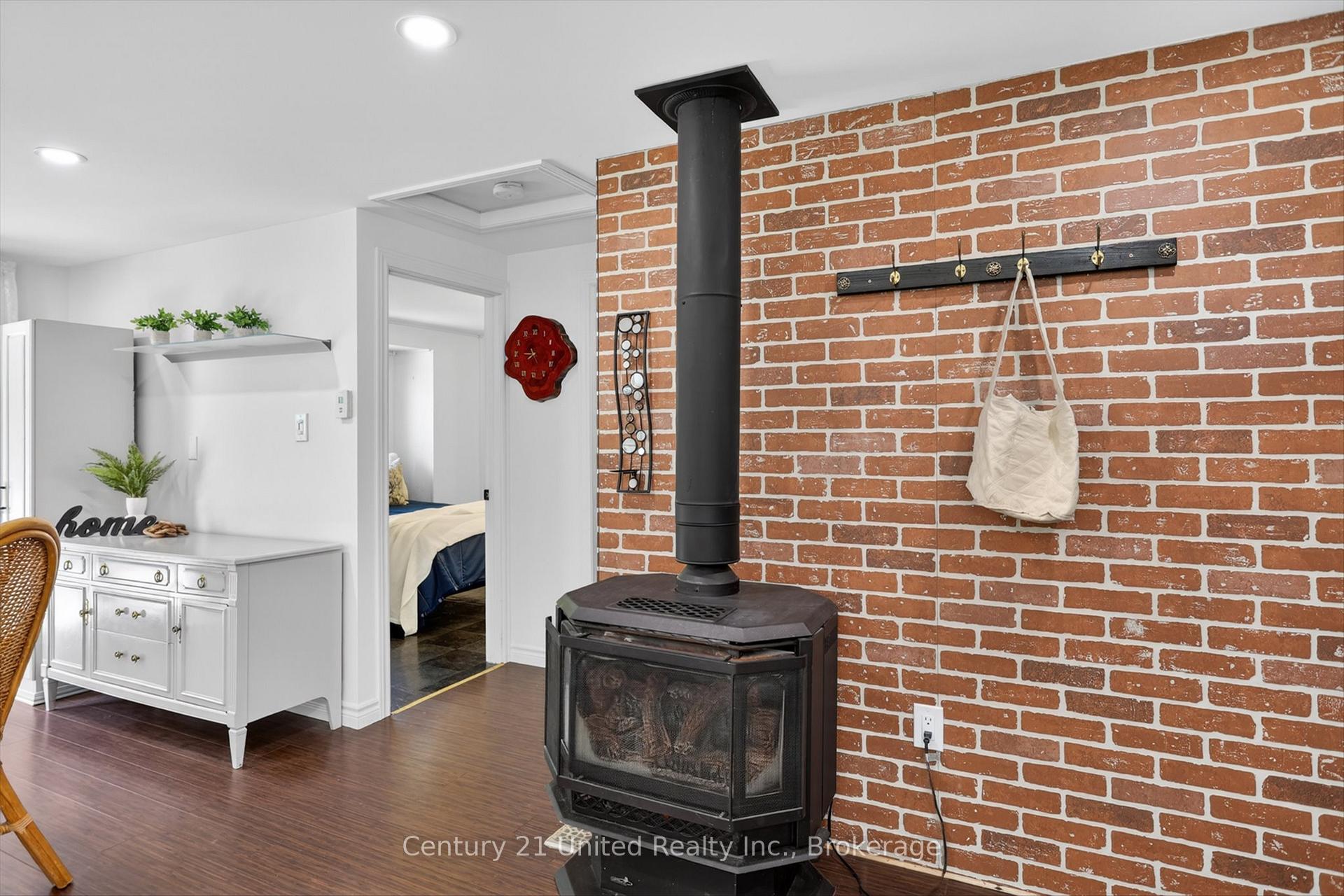 Photo 8 of 98 Lakeview Cottage Road, Kawartha Lakes, Bexley — HOMEH