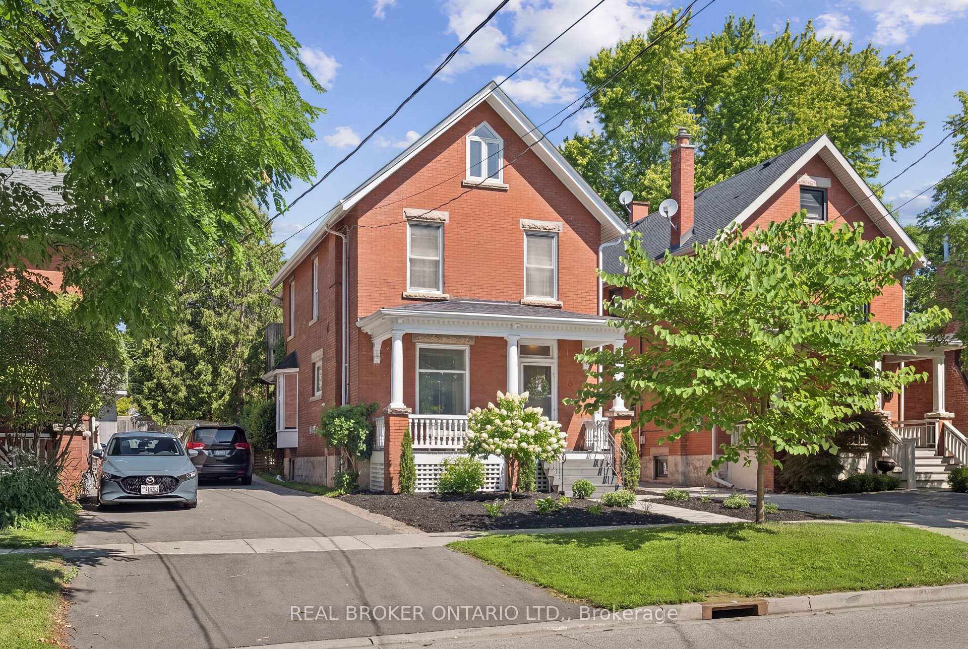 Photo 2 of 25 Suffolk Street W, Guelph, Downtown — HOMEH