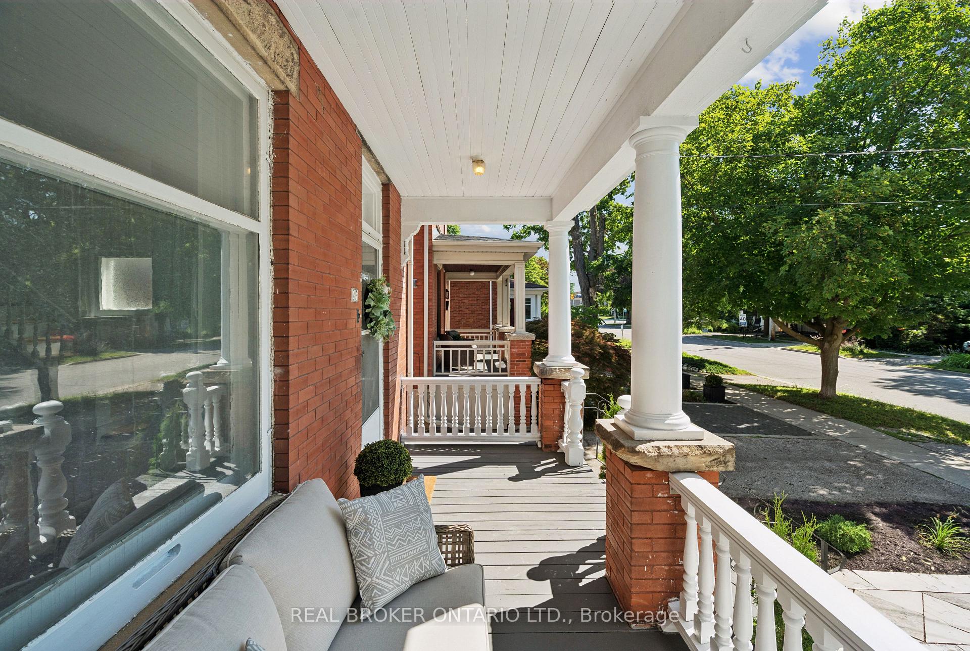 Photo 6 of 25 Suffolk Street W, Guelph, Downtown — HOMEH