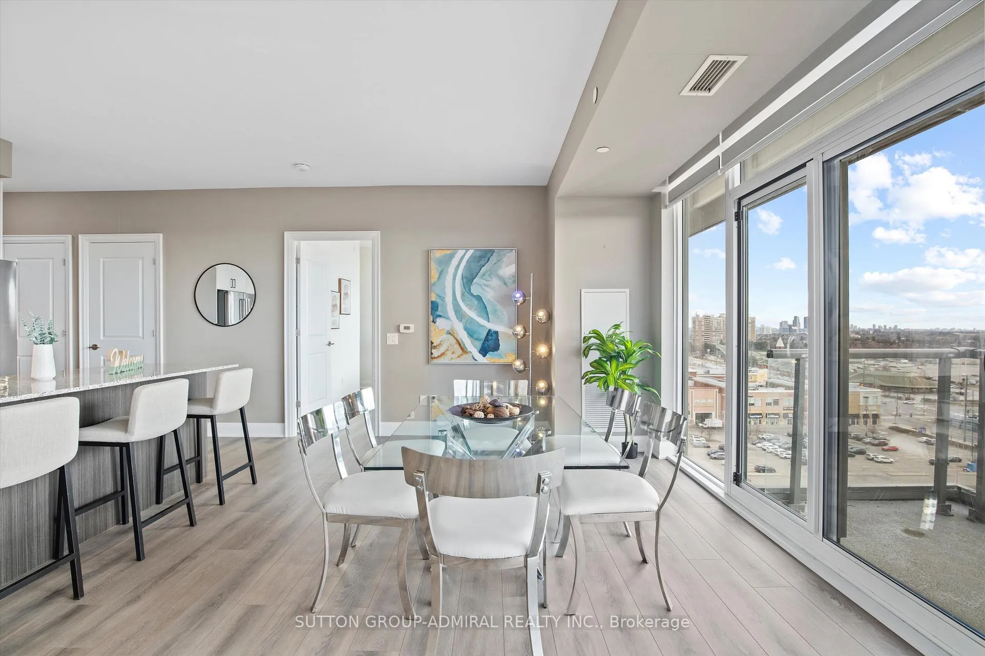 Photo 10 of Unit 1207, 20 Gatineau Drive, Vaughan, Beverley Glen — HOMEH