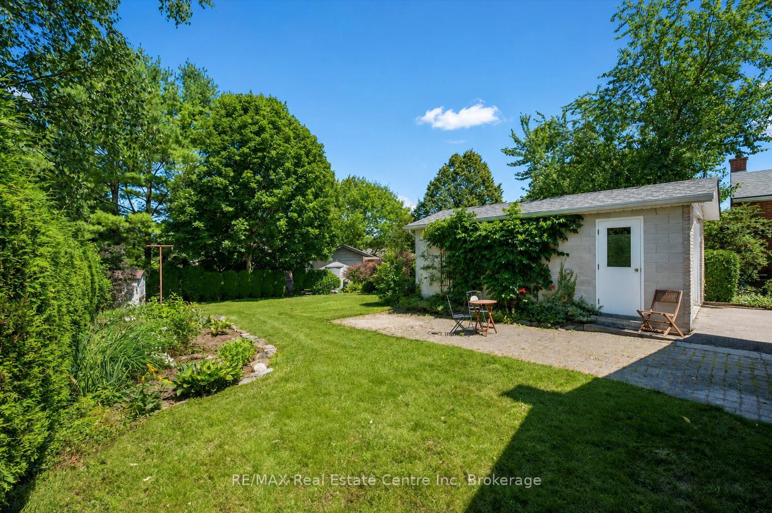 Photo 12 of 95 Mountford Drive, Guelph, Grange Road — HOMEH