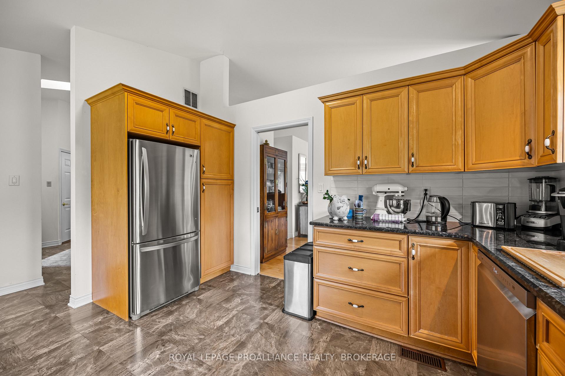 Photo 21 of 3570 Desert Lake Road, Frontenac, Frontenac South — HOMEH