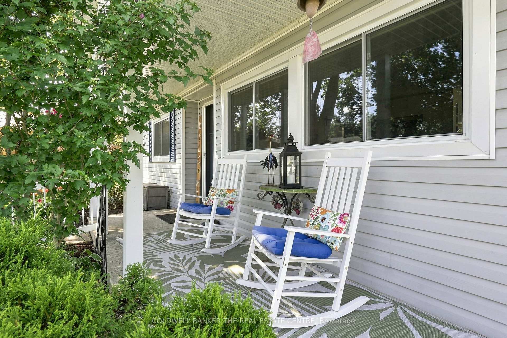 Photo 3 of 22 Western Avenue, Innisfil, Rural Innisfil — HOMEH