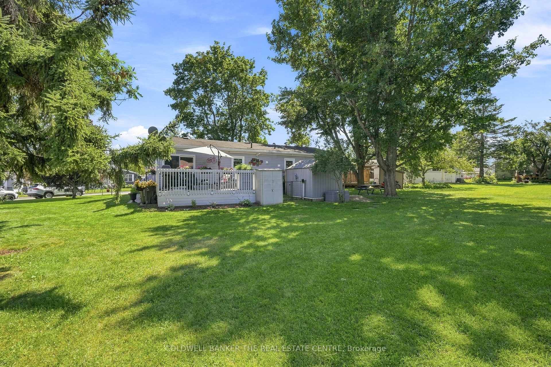 Photo 29 of 22 Western Avenue, Innisfil, Rural Innisfil — HOMEH