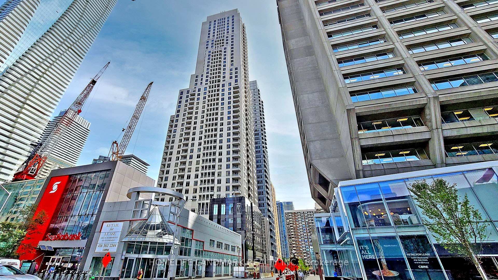 Photo 2 of Unit 2103, 35 Balmuto Street, Toronto, Bay Street Corridor — HOMEH