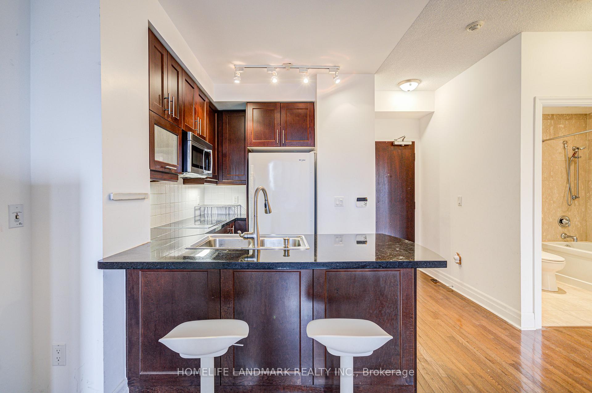 Photo 13 of Unit 2103, 35 Balmuto Street, Toronto, Bay Street Corridor — HOMEH