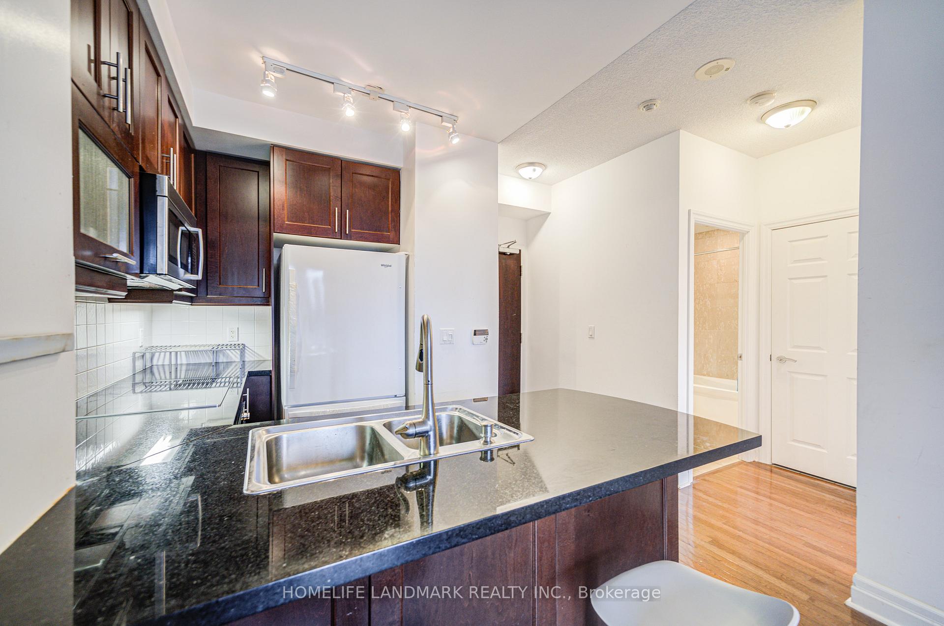 Photo 14 of Unit 2103, 35 Balmuto Street, Toronto, Bay Street Corridor — HOMEH