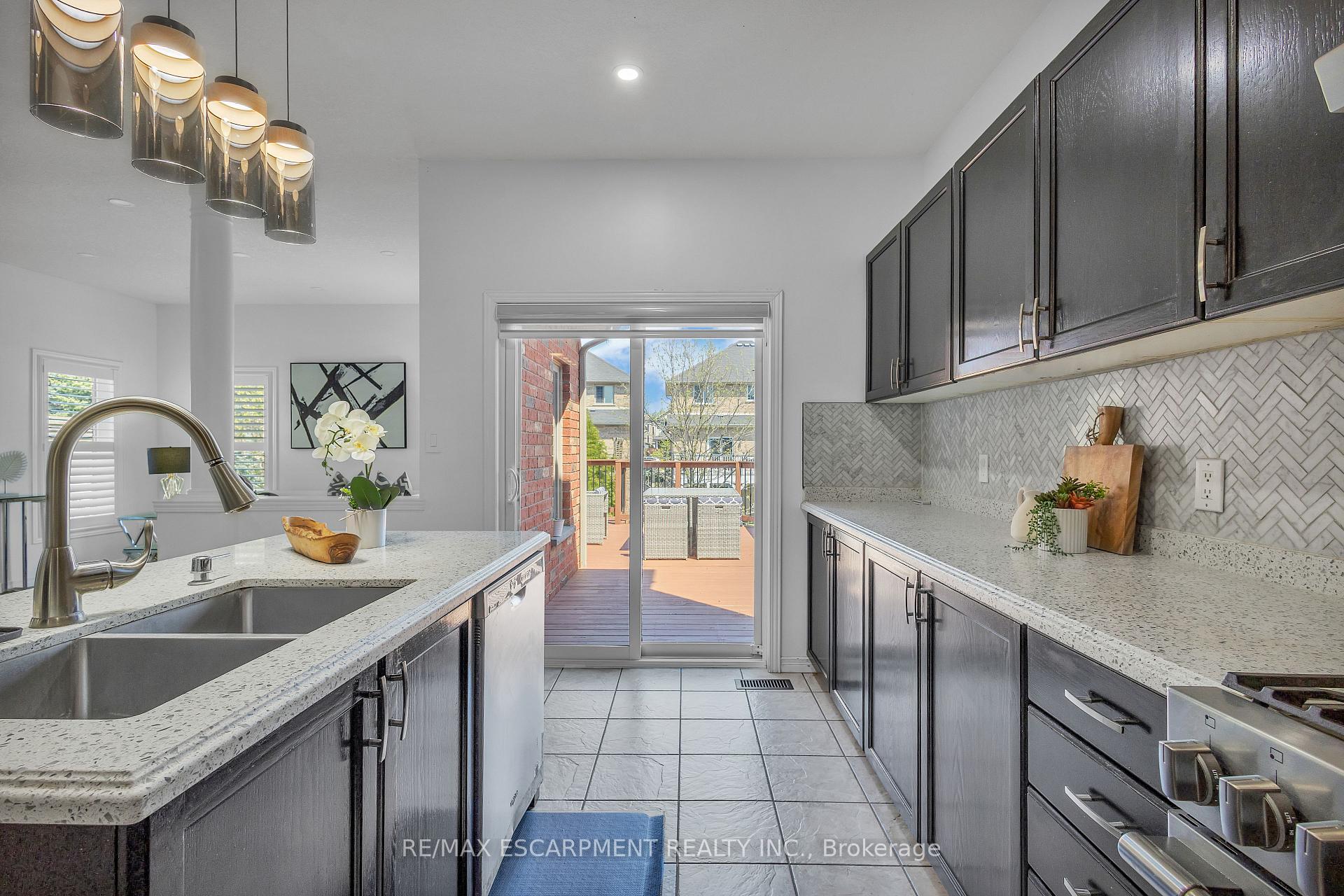 Photo 19 of 73 Fitzgerald Drive, Cambridge, Little's Corners — HOMEH