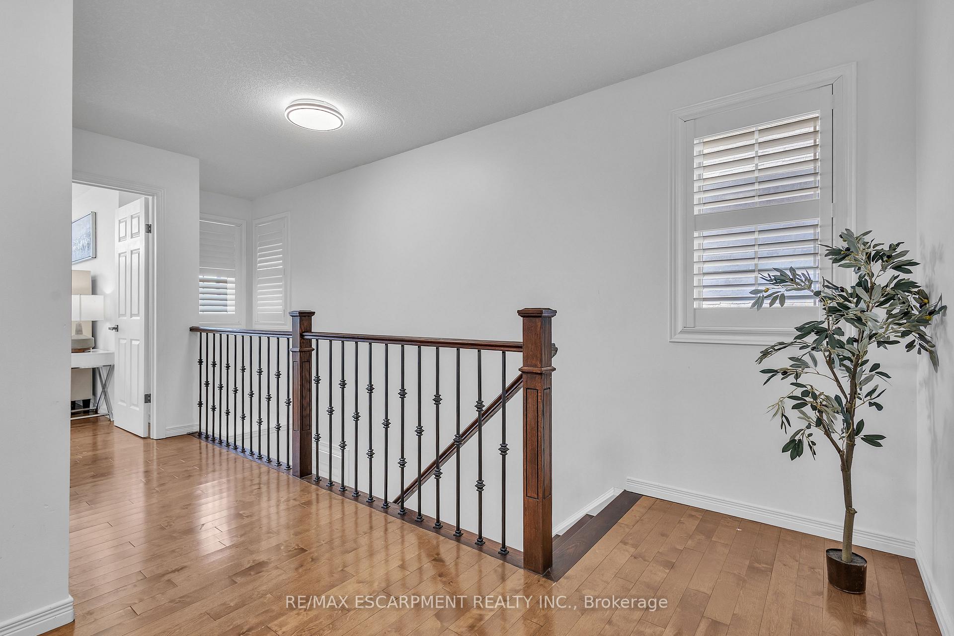 Photo 27 of 73 Fitzgerald Drive, Cambridge, Little's Corners — HOMEH