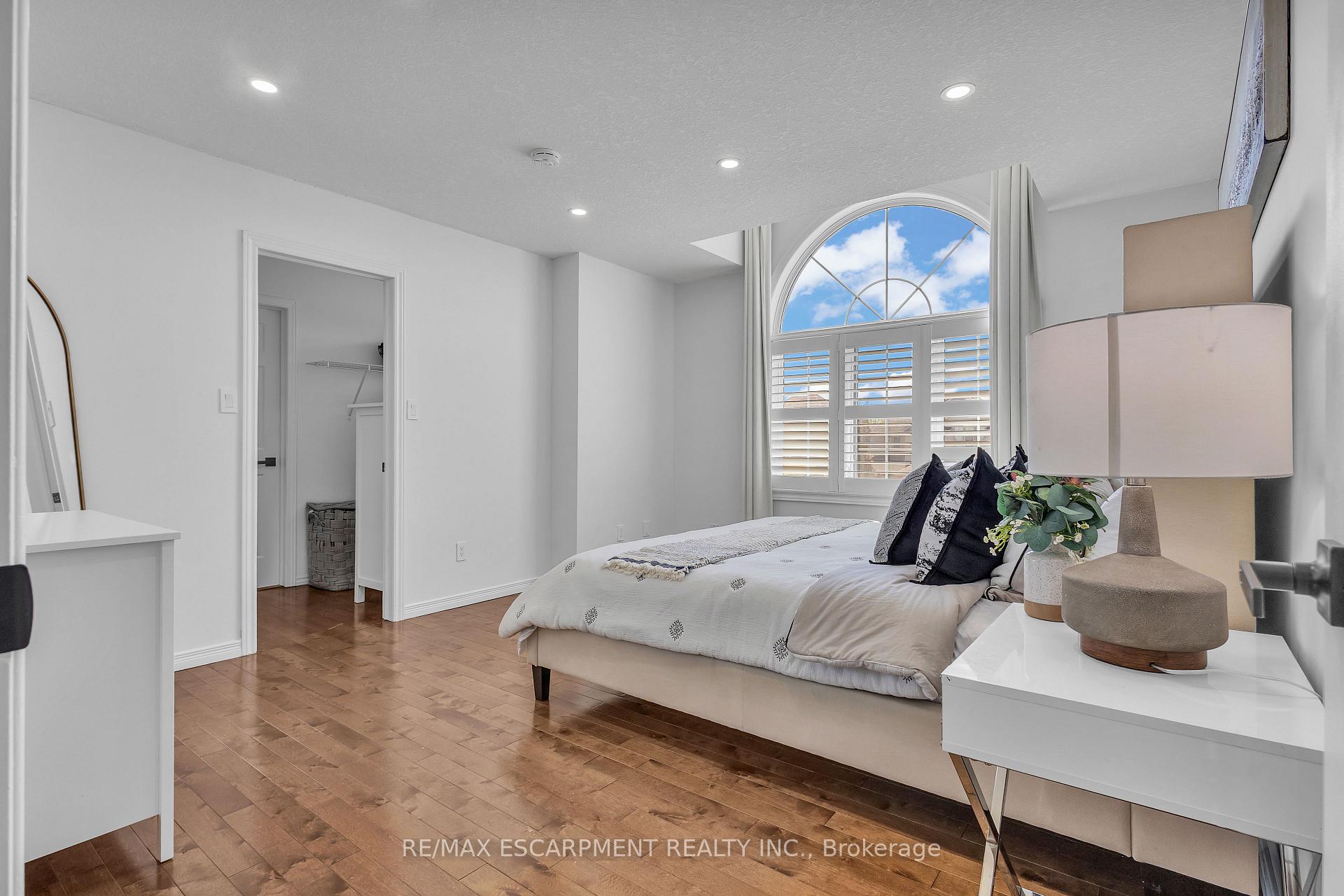 Photo 28 of 73 Fitzgerald Drive, Cambridge, Little's Corners — HOMEH