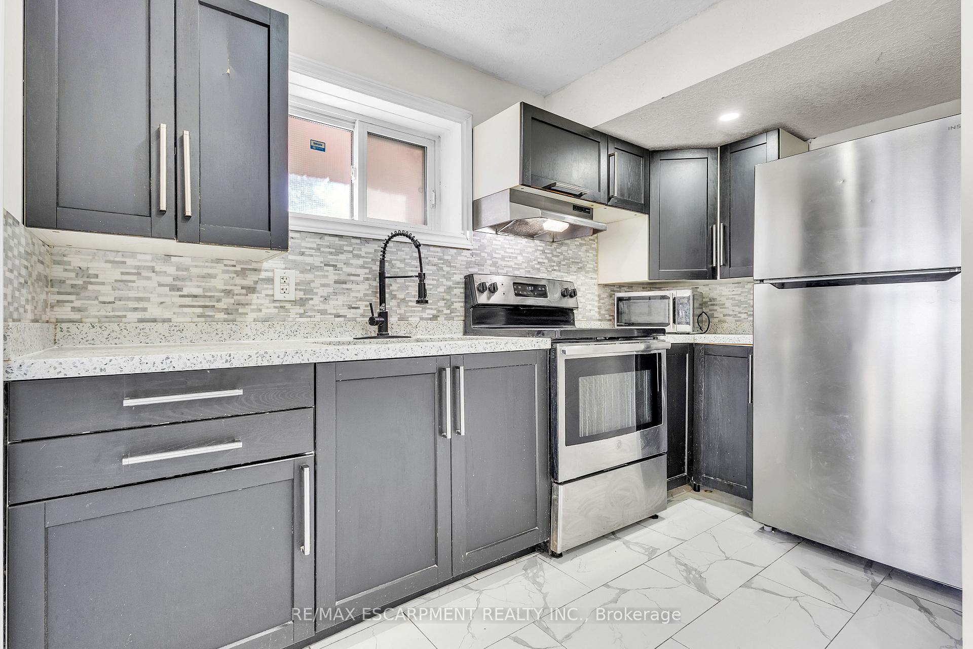 Photo 39 of 73 Fitzgerald Drive, Cambridge, Little's Corners — HOMEH