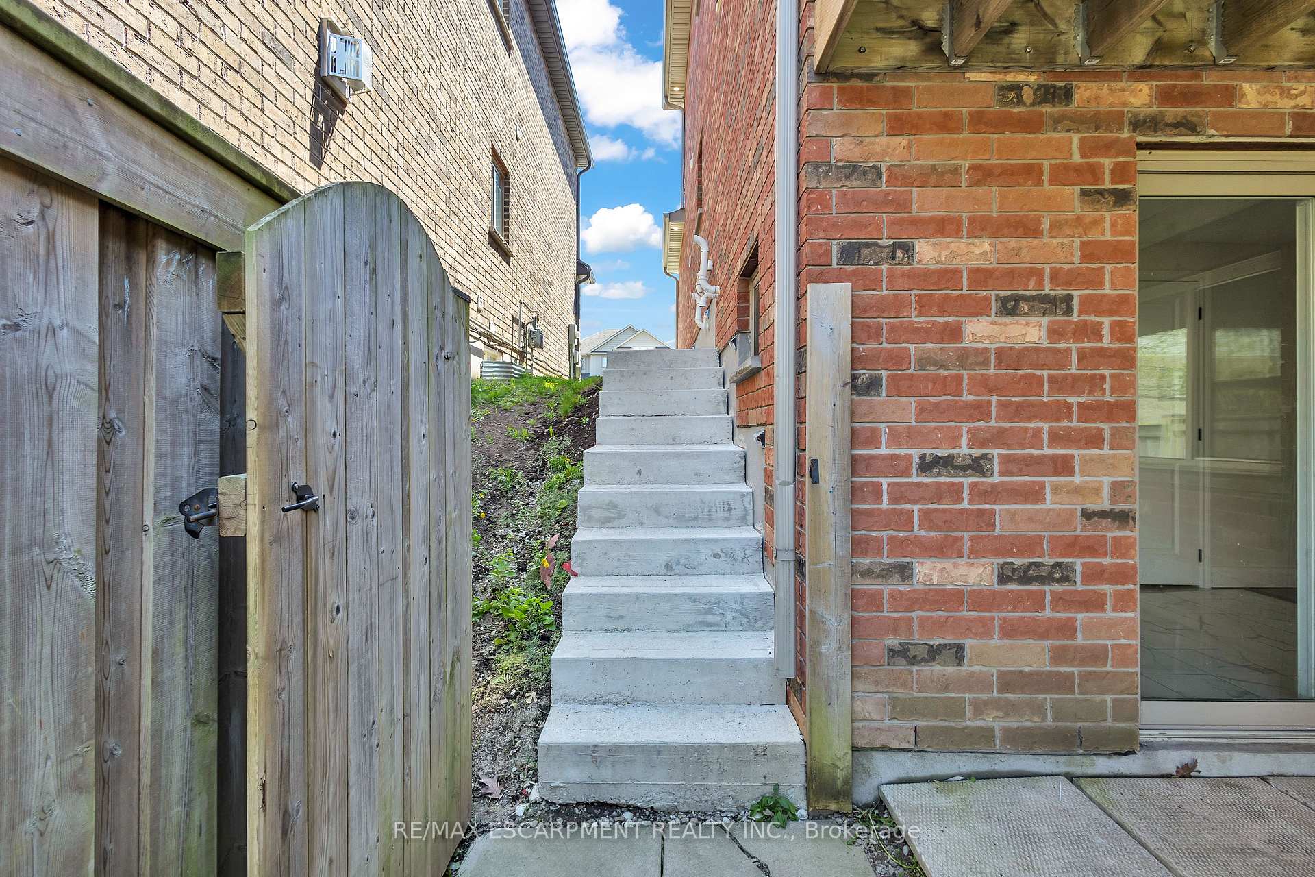 Photo 47 of 73 Fitzgerald Drive, Cambridge, Little's Corners — HOMEH