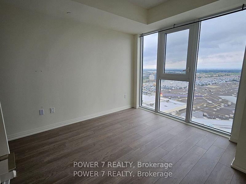 Photo 8 of Unit 1620, 9000 Jane Street, Vaughan, Vellore Village — HOMEH